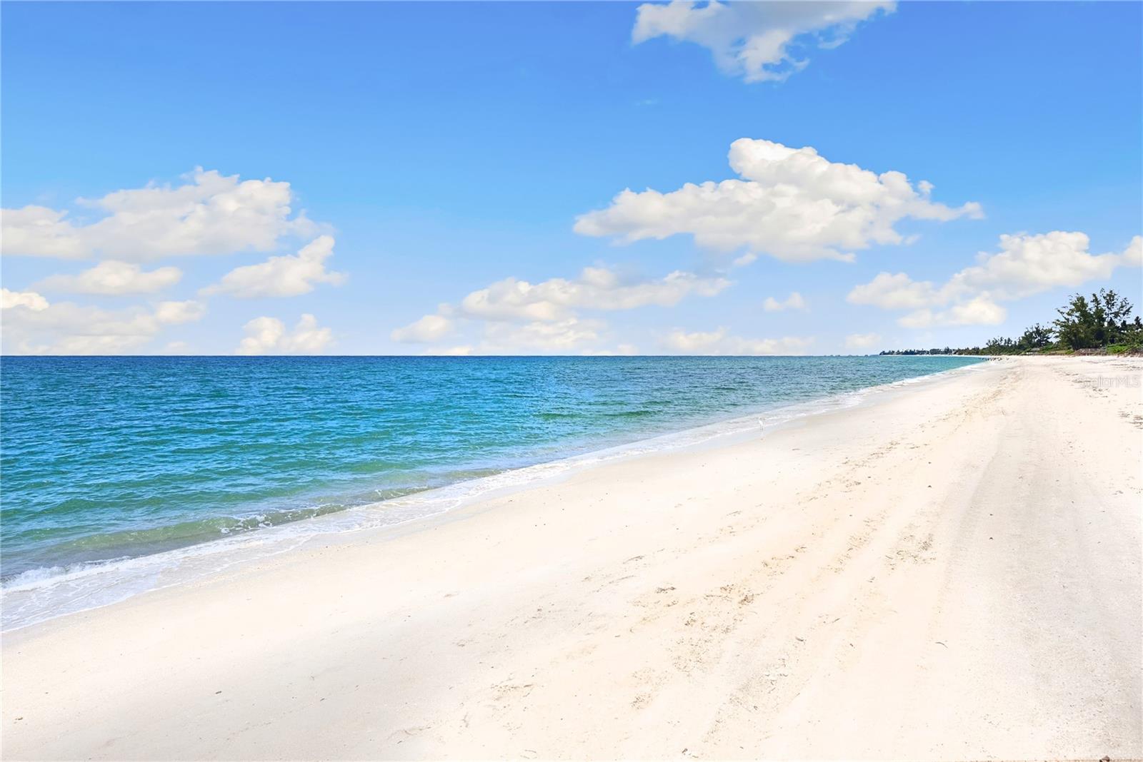 1040 GULF WINDS WAY, NOKOMIS, FL, 34275