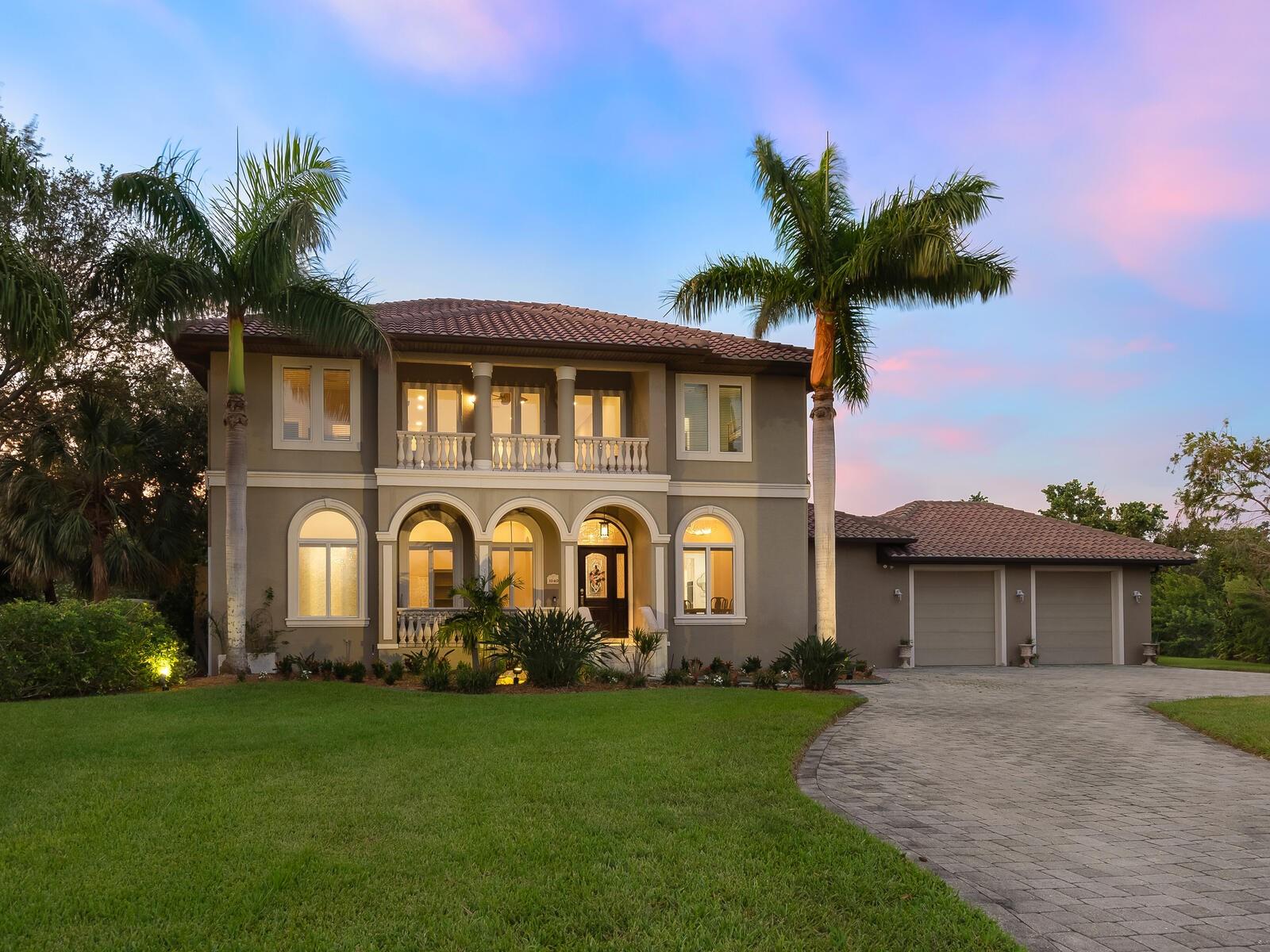 1040 GULF WINDS WAY, NOKOMIS, FL, 34275
