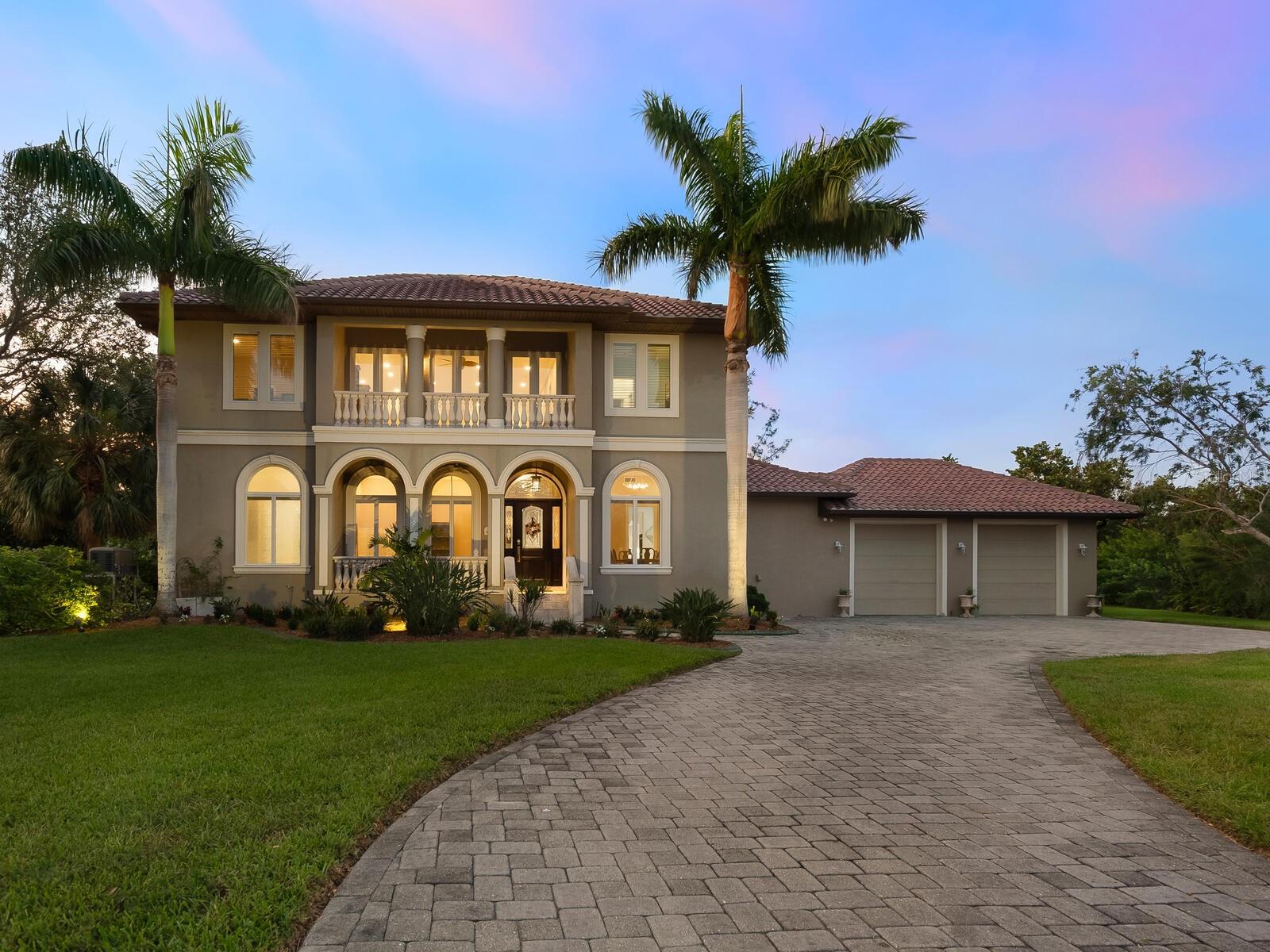 1040 GULF WINDS WAY, NOKOMIS, FL, 34275