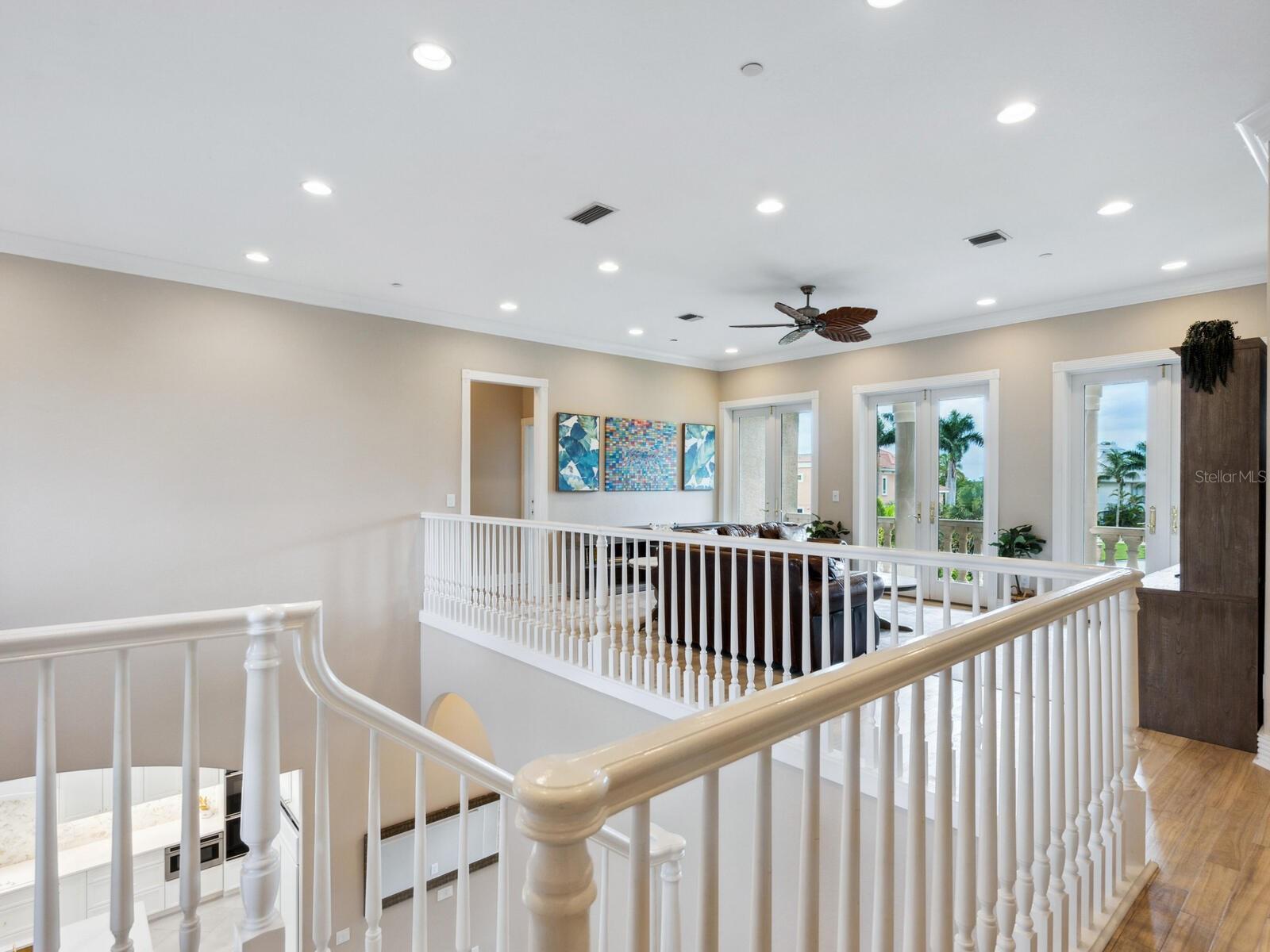 1040 GULF WINDS WAY, NOKOMIS, FL, 34275
