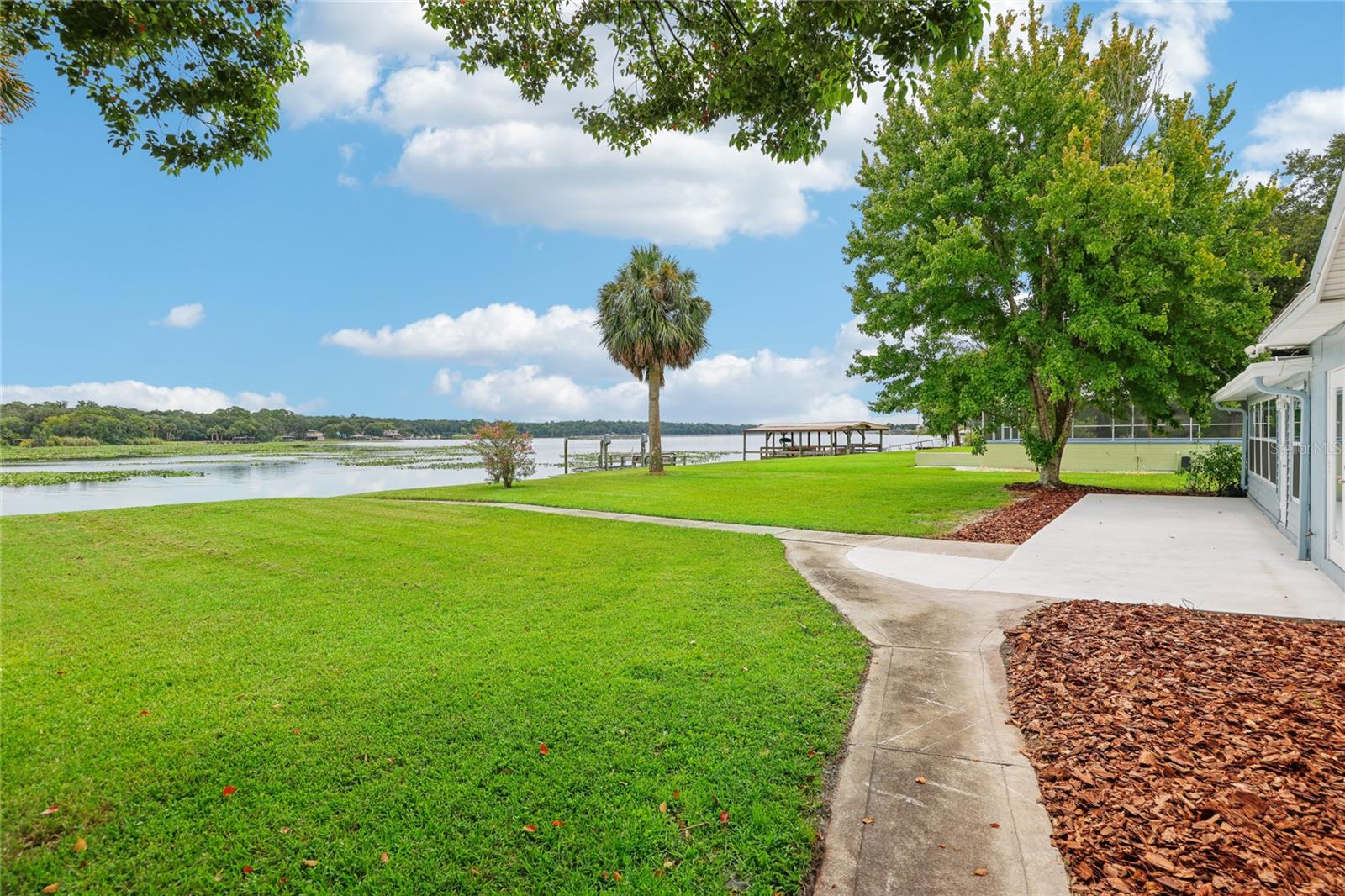 1553 LAKESIDE DR, DELAND, FL, 32720