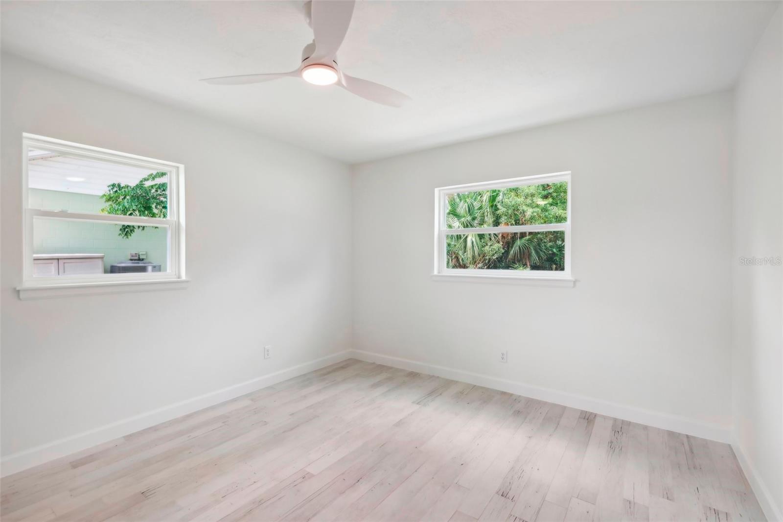 1553 LAKESIDE DR, DELAND, FL, 32720