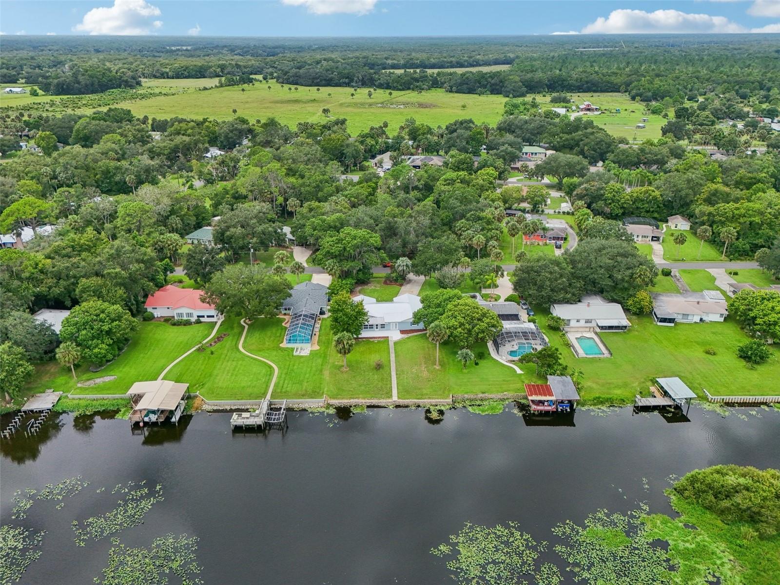 1553 LAKESIDE DR, DELAND, FL, 32720