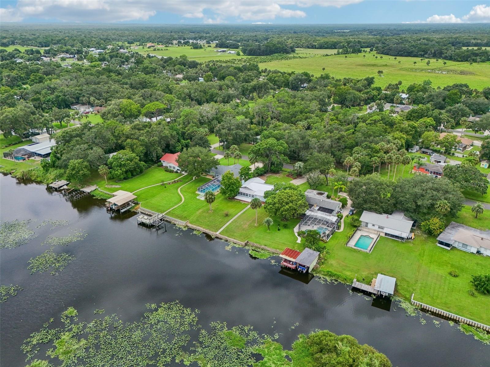 1553 LAKESIDE DR, DELAND, FL, 32720