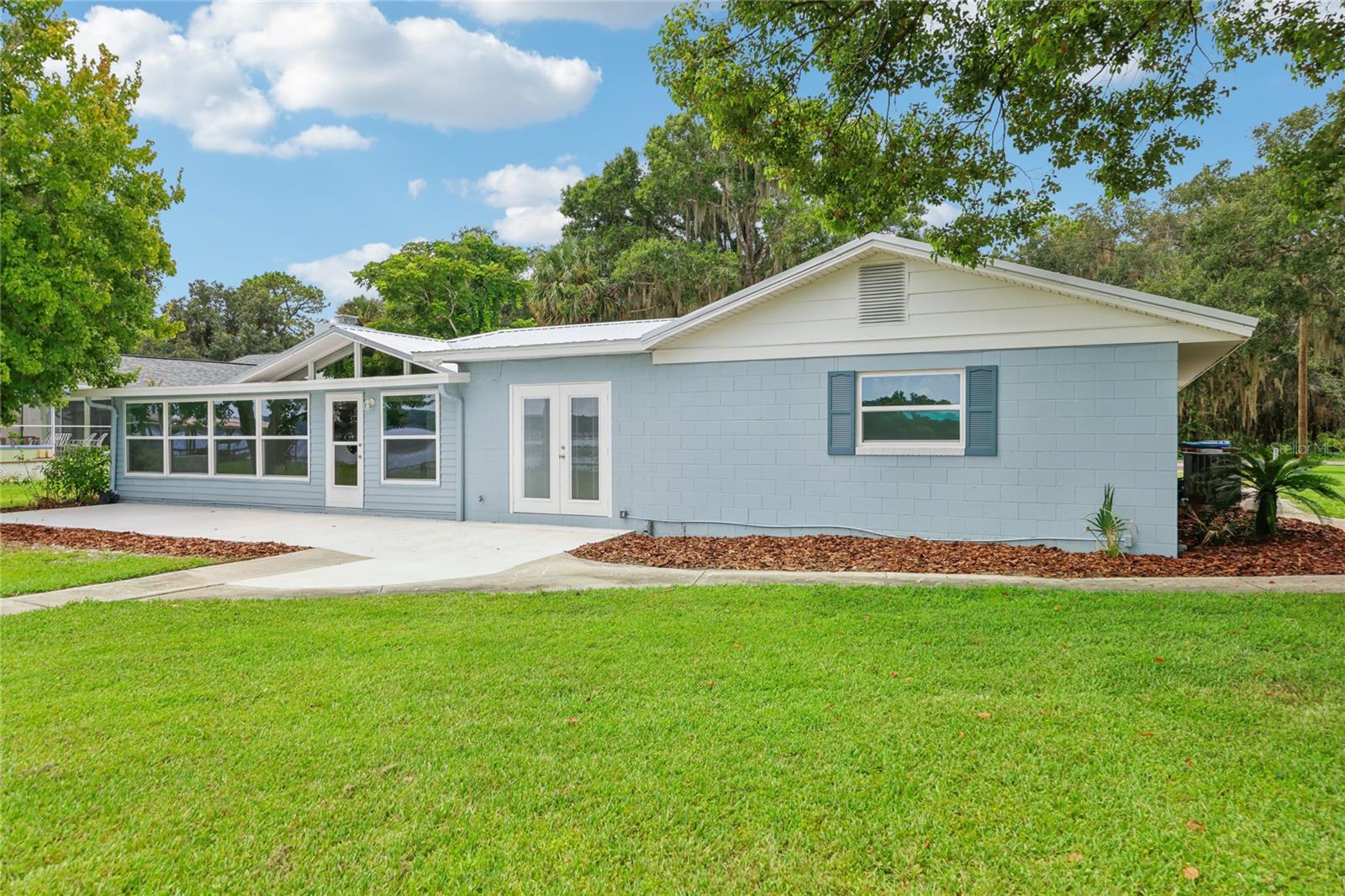 1553 LAKESIDE DR, DELAND, FL, 32720