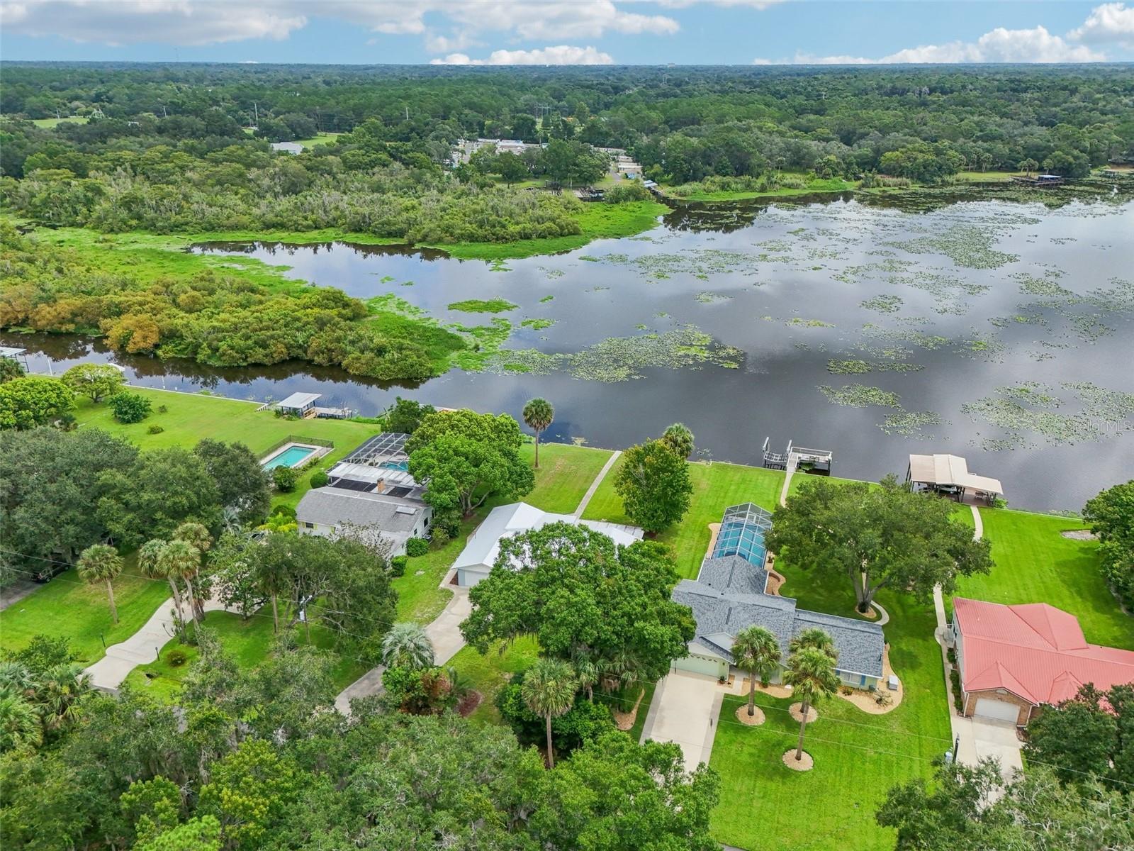 1553 LAKESIDE DR, DELAND, FL, 32720