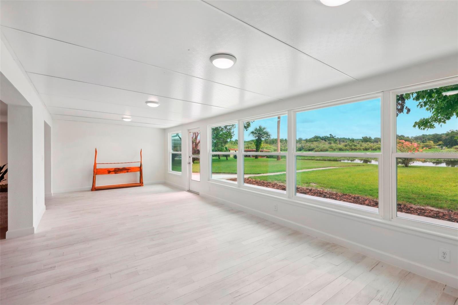 1553 LAKESIDE DR, DELAND, FL, 32720