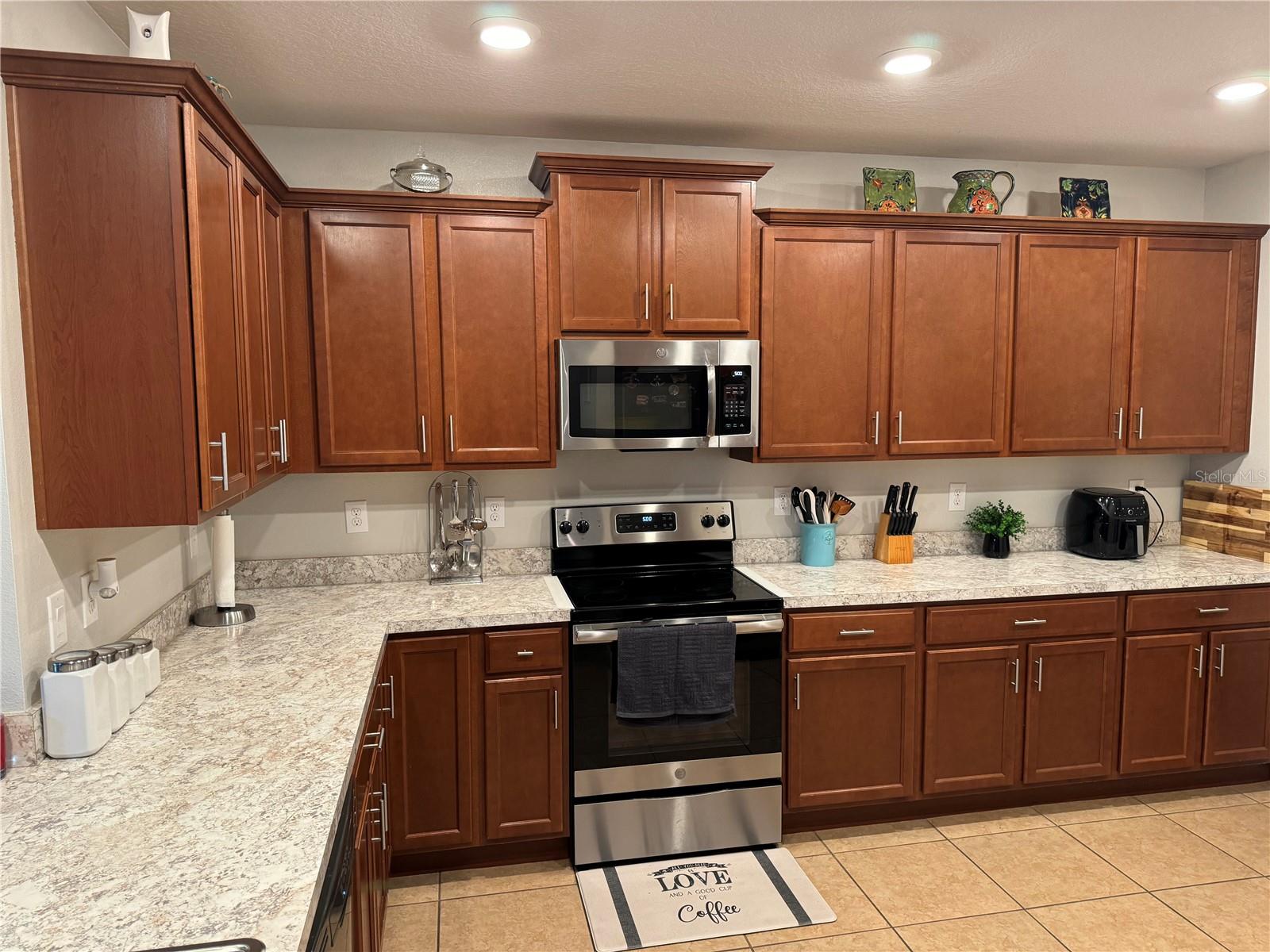 337 QUARRY ROCK CIR, KISSIMMEE, FL, 34758
