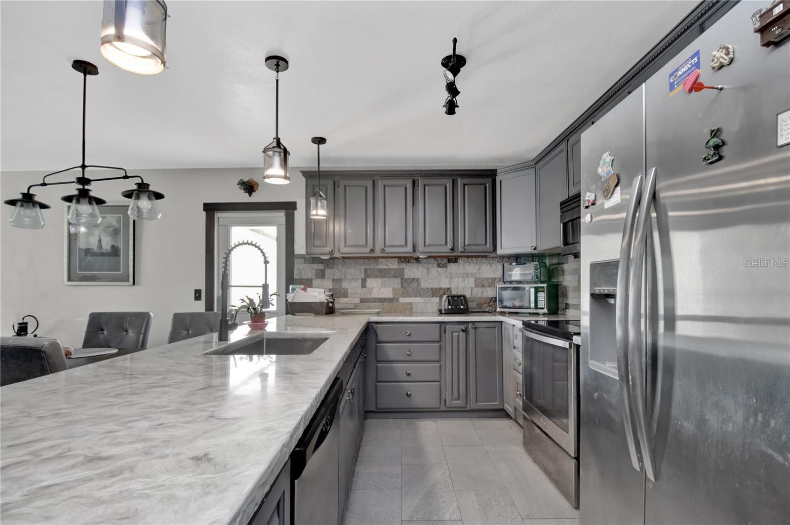 481 RICOLD TER, PORT CHARLOTTE, FL, 33954