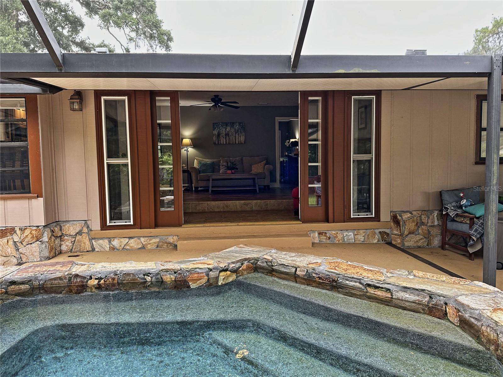 902 HOMEWOOD DR, BRANDON, FL, 33511