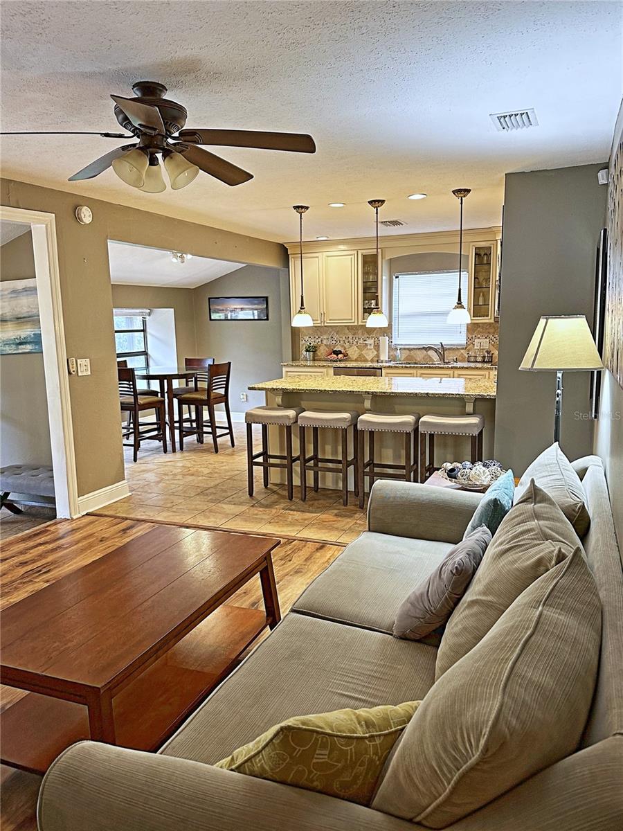 902 HOMEWOOD DR, BRANDON, FL, 33511