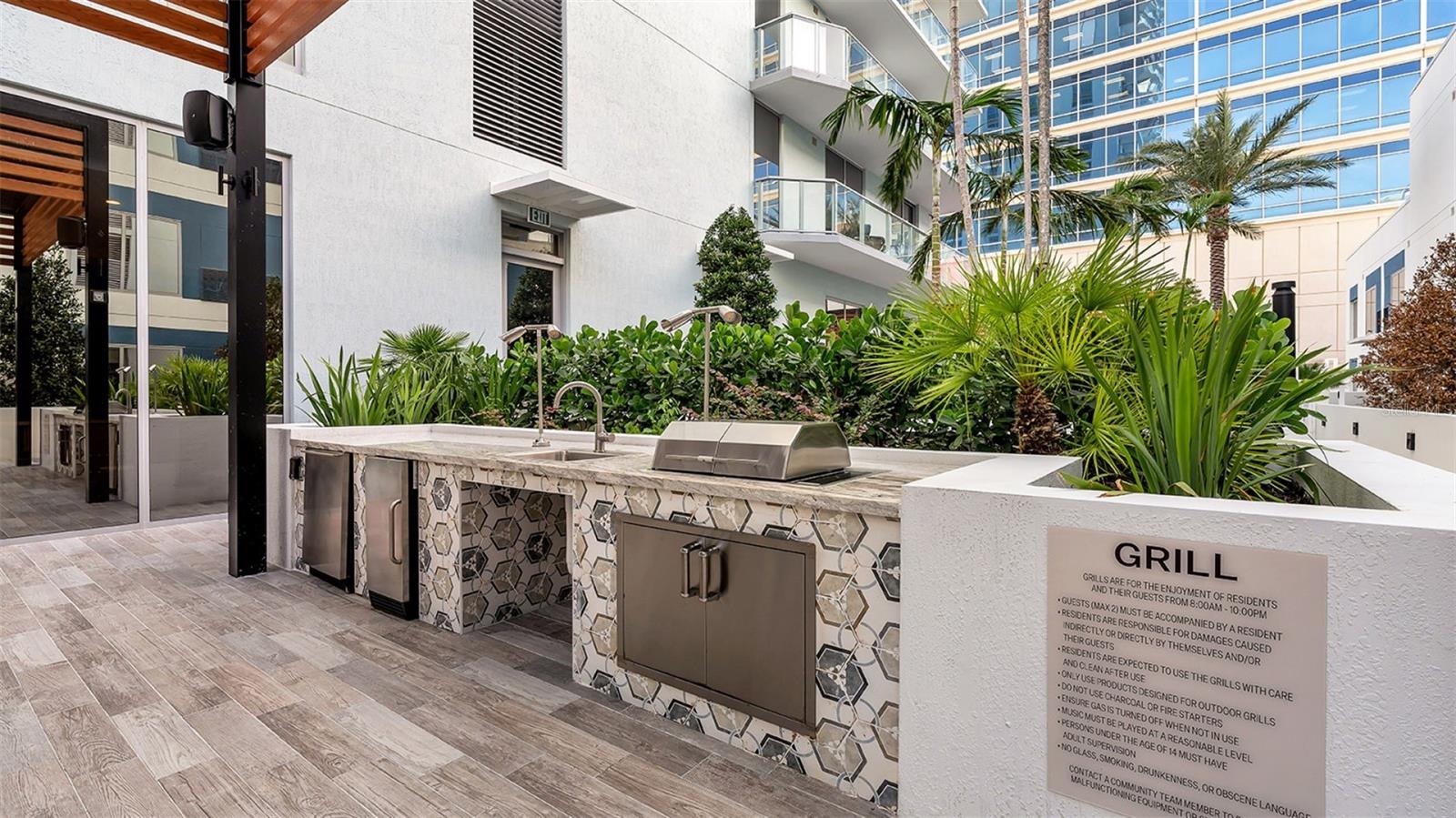 225 1ST AVE N #ST2, ST PETERSBURG, FL, 33701