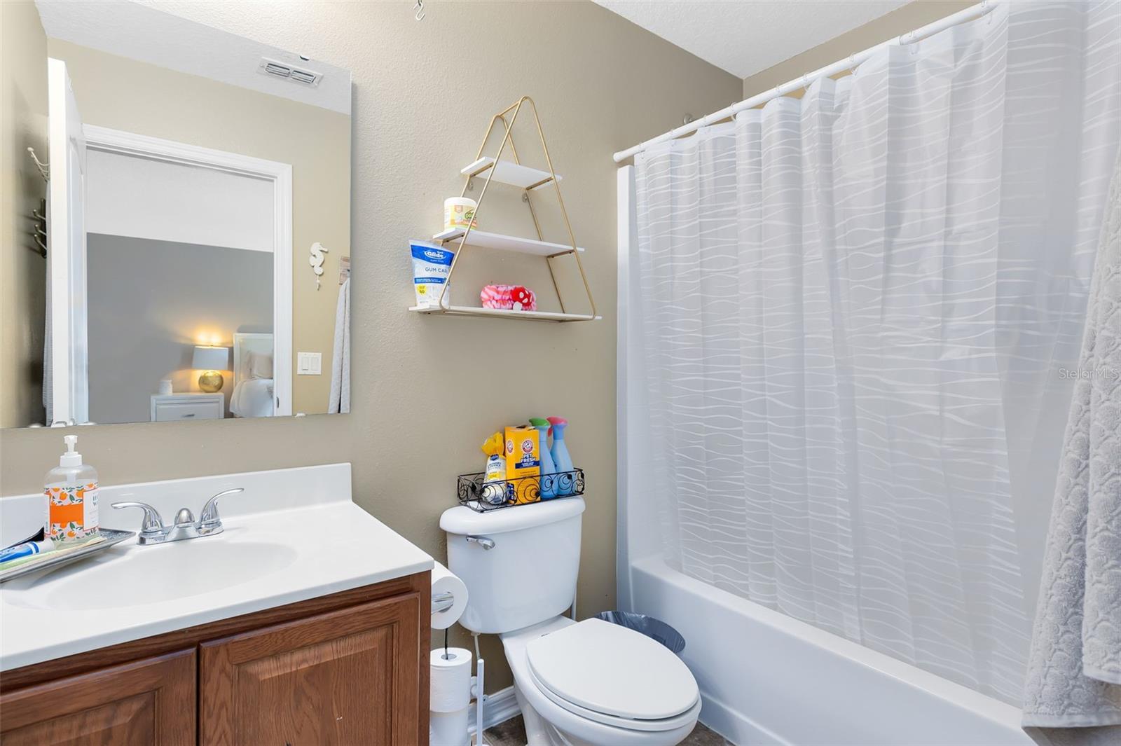 108 COLONIAL PINE LN, MINNEOLA, FL, 34715