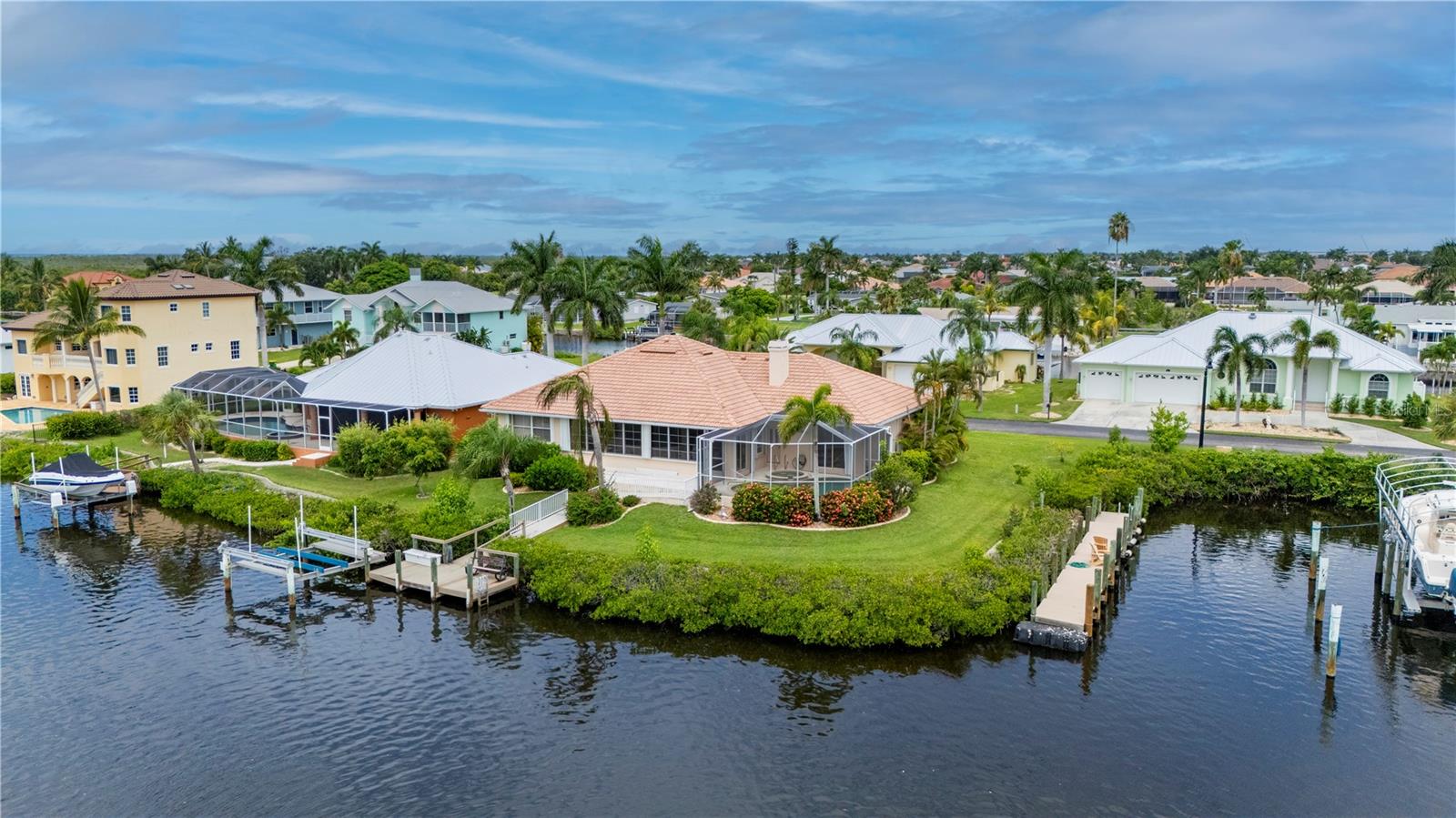 5480 SEA EDGE DR, PUNTA GORDA, FL, 33950