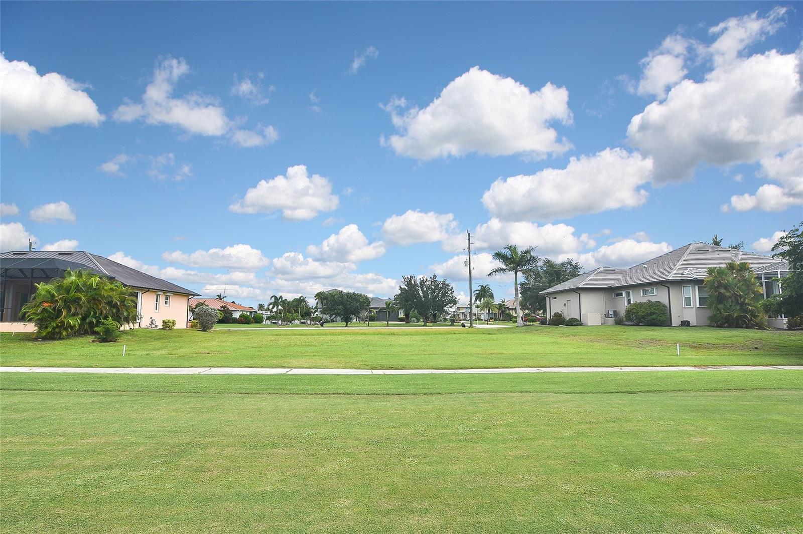 2335 DEBORAH DR, PUNTA GORDA, FL, 33950