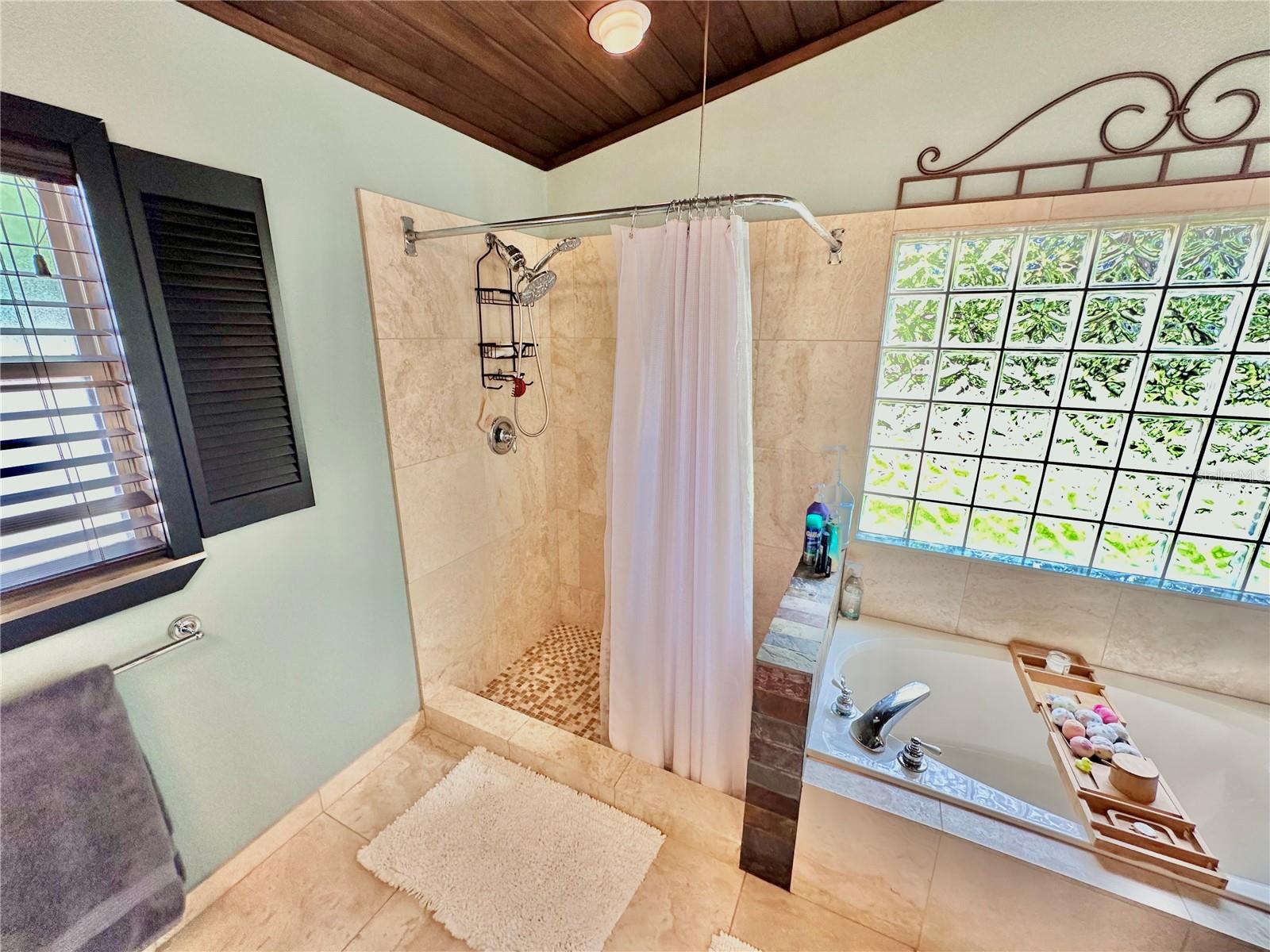 1312 N DAYTONA AVE, FLAGLER BEACH, FL, 32136