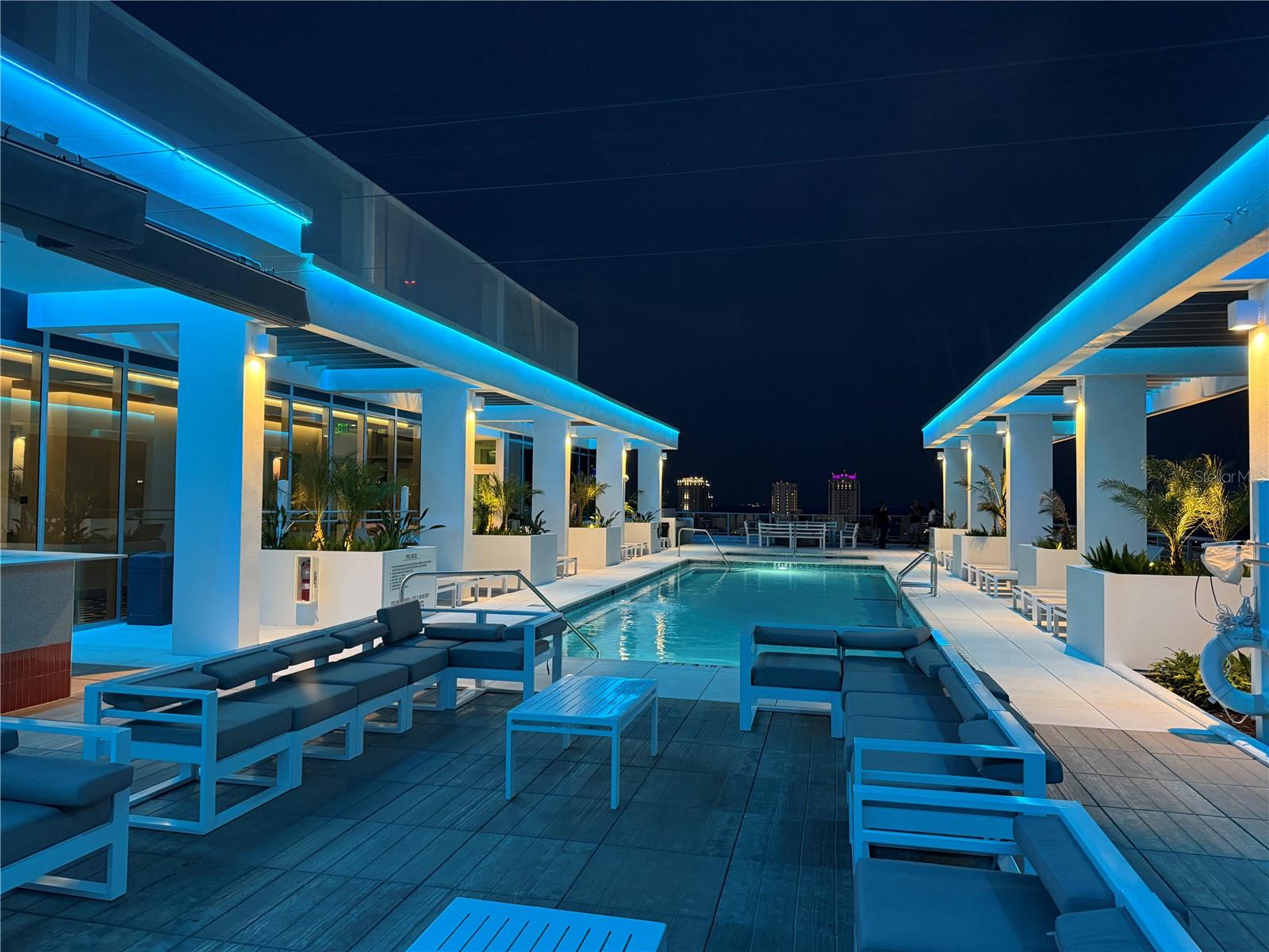 Rooftop Pool and Spa