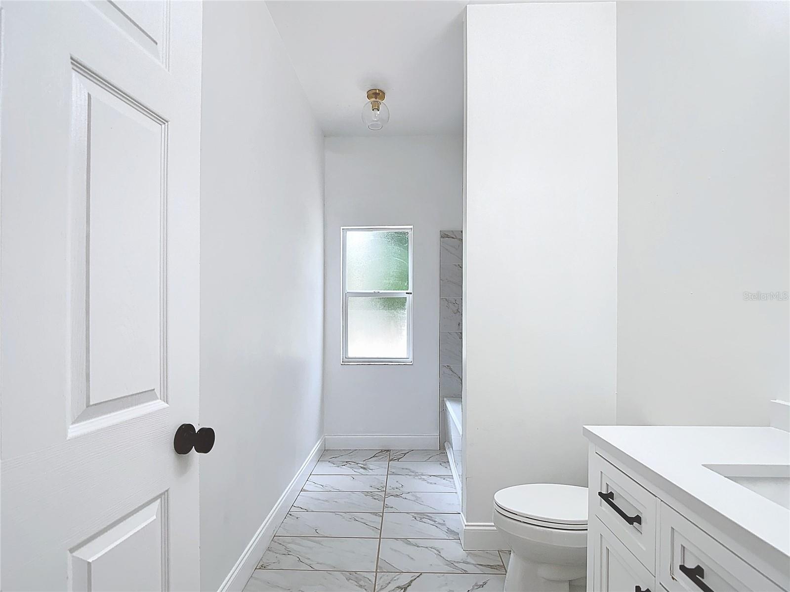 130 16TH AVE NE, NAPLES, FL, 34120