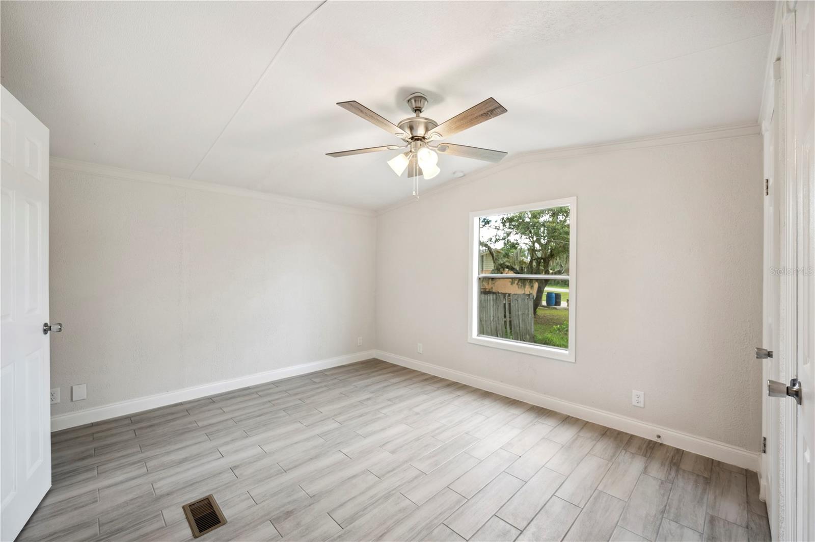 137 WOODSTORK WAY, FROSTPROOF, FL, 33843