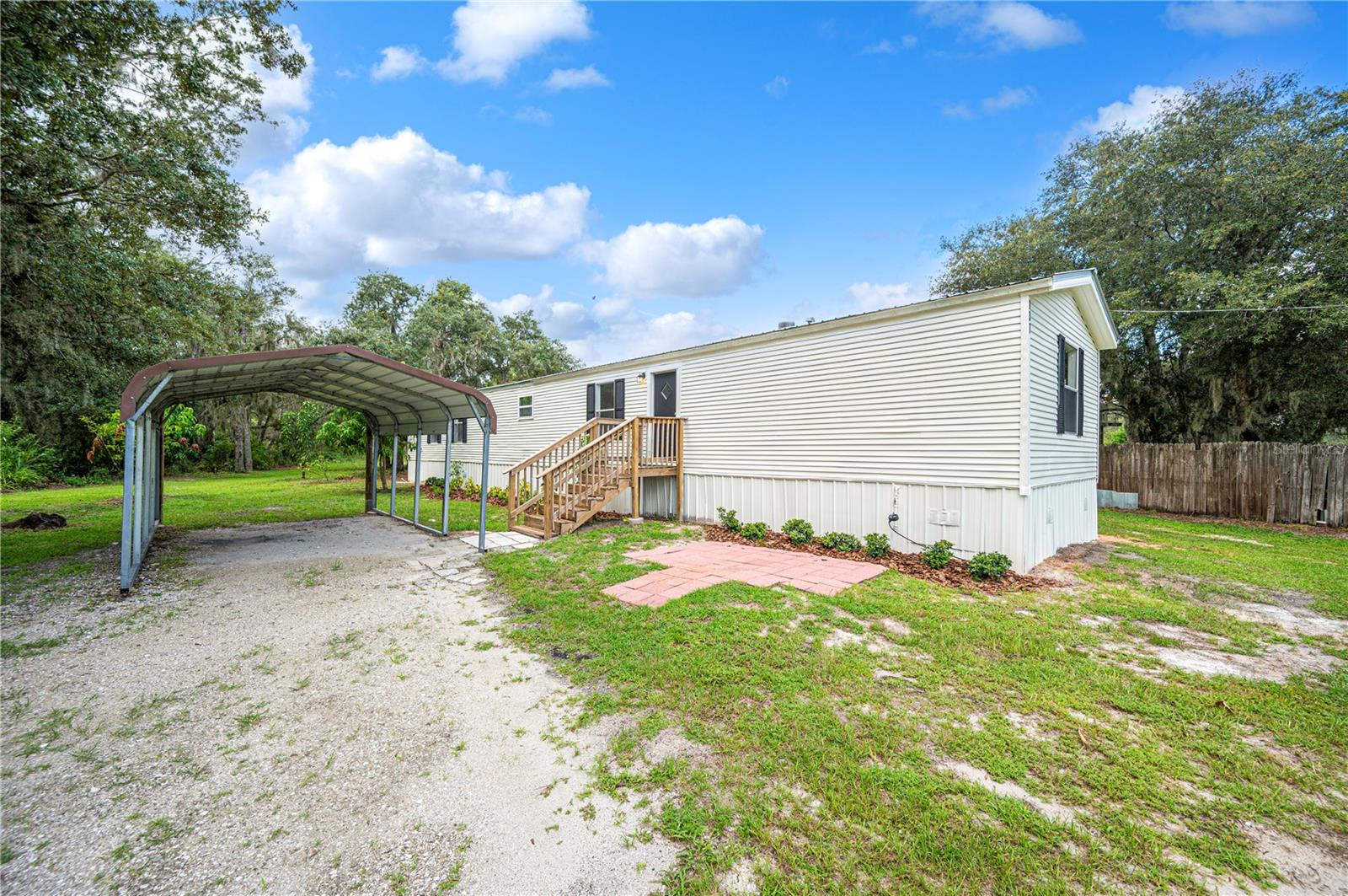 137 WOODSTORK WAY, FROSTPROOF, FL, 33843