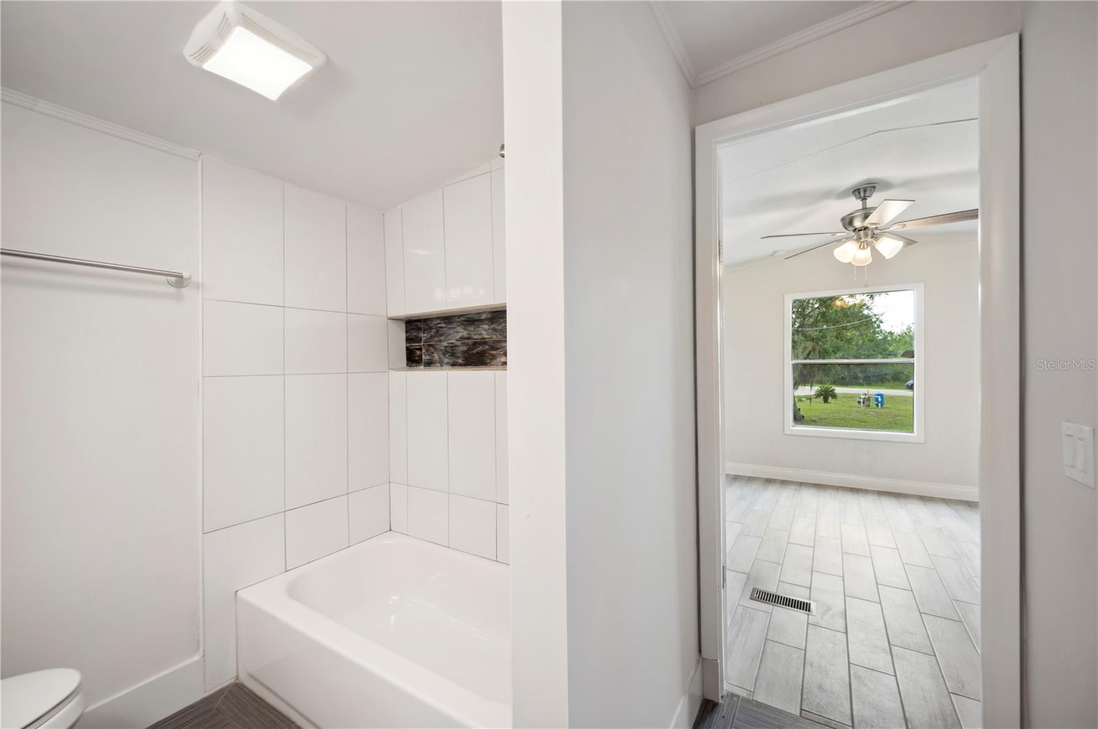 137 WOODSTORK WAY, FROSTPROOF, FL, 33843