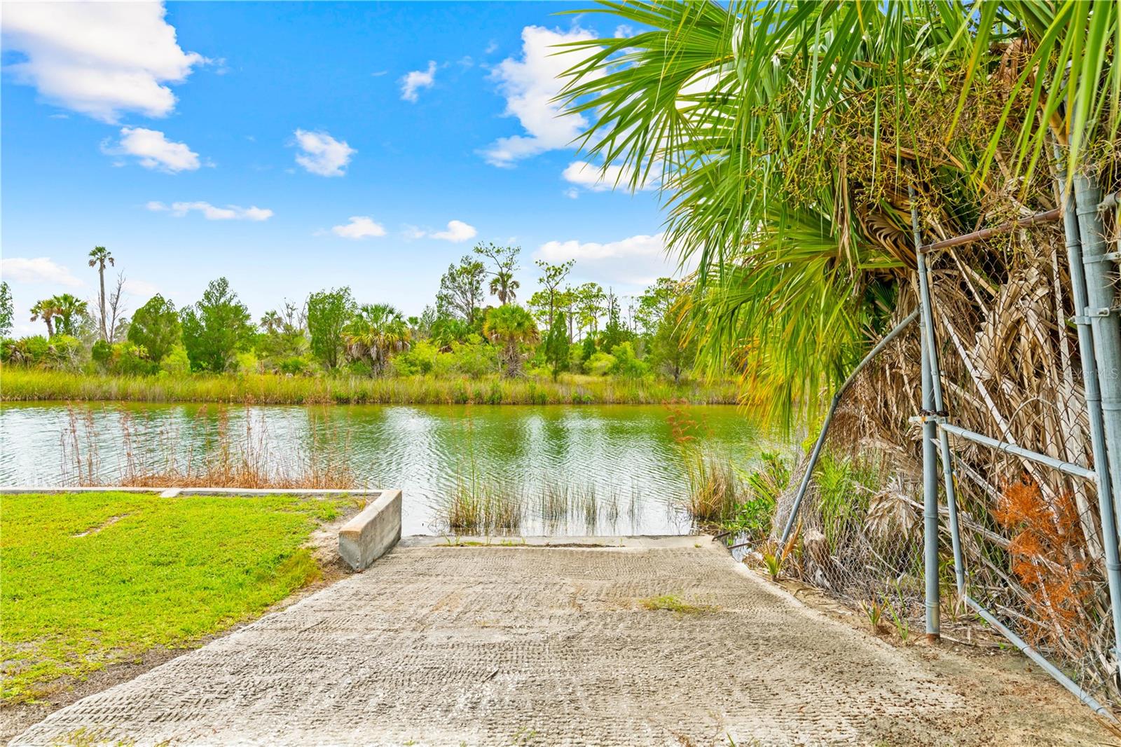 4001 SHOAL LINE BLVD, HERNANDO BEACH, FL, 34607