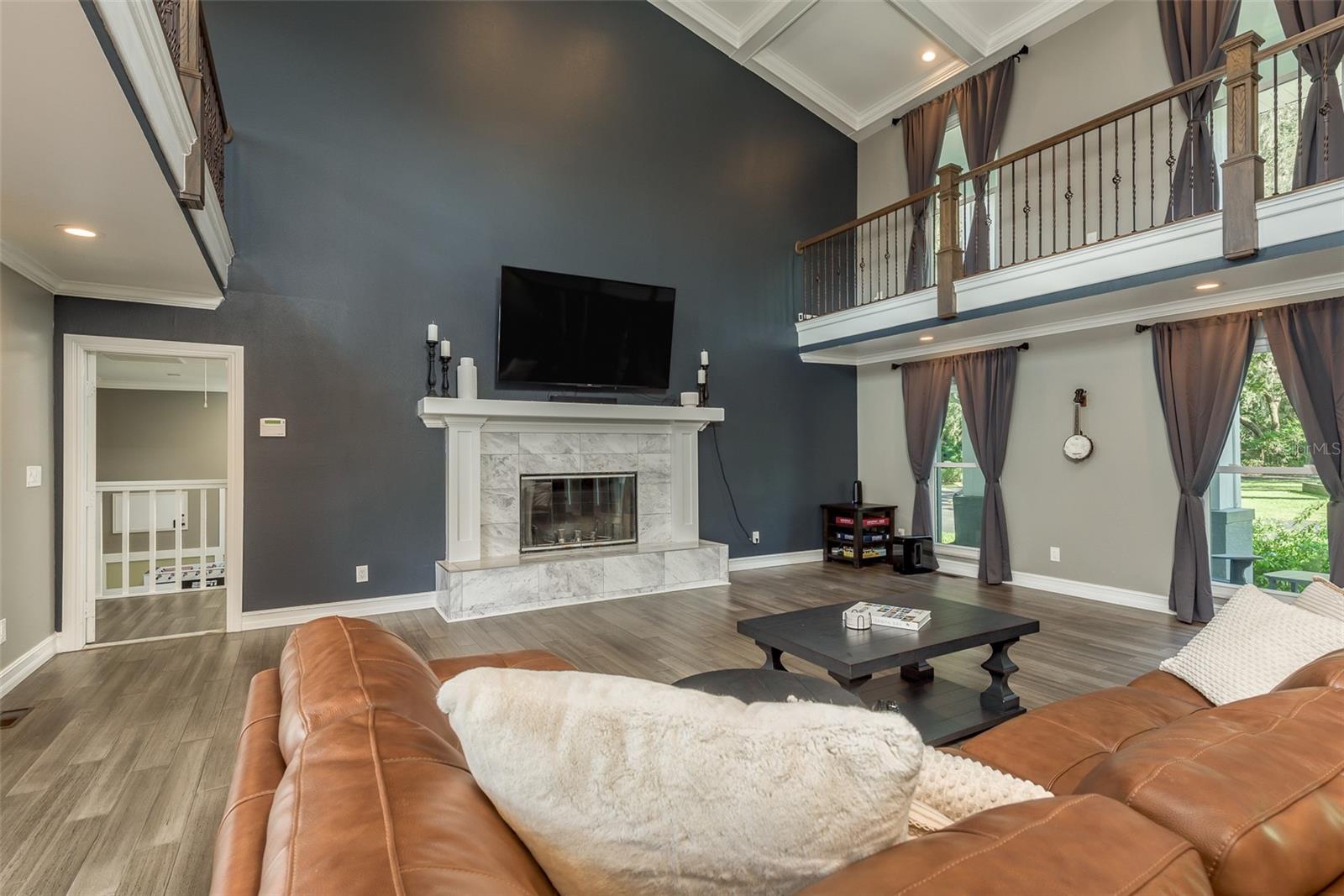 5124 LITHIA SPRINGS RD, LITHIA, FL, 33547