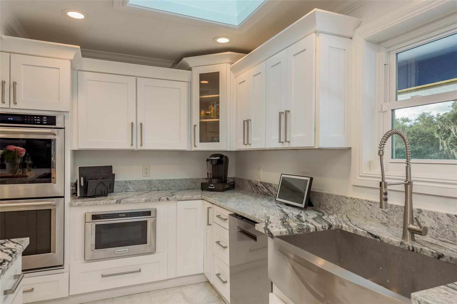 5124 LITHIA SPRINGS RD, LITHIA, FL, 33547