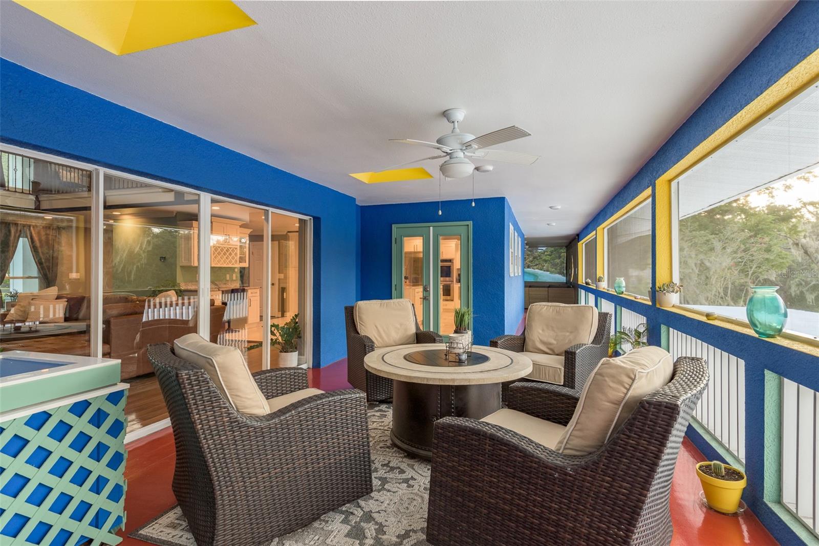 5124 LITHIA SPRINGS RD, LITHIA, FL, 33547