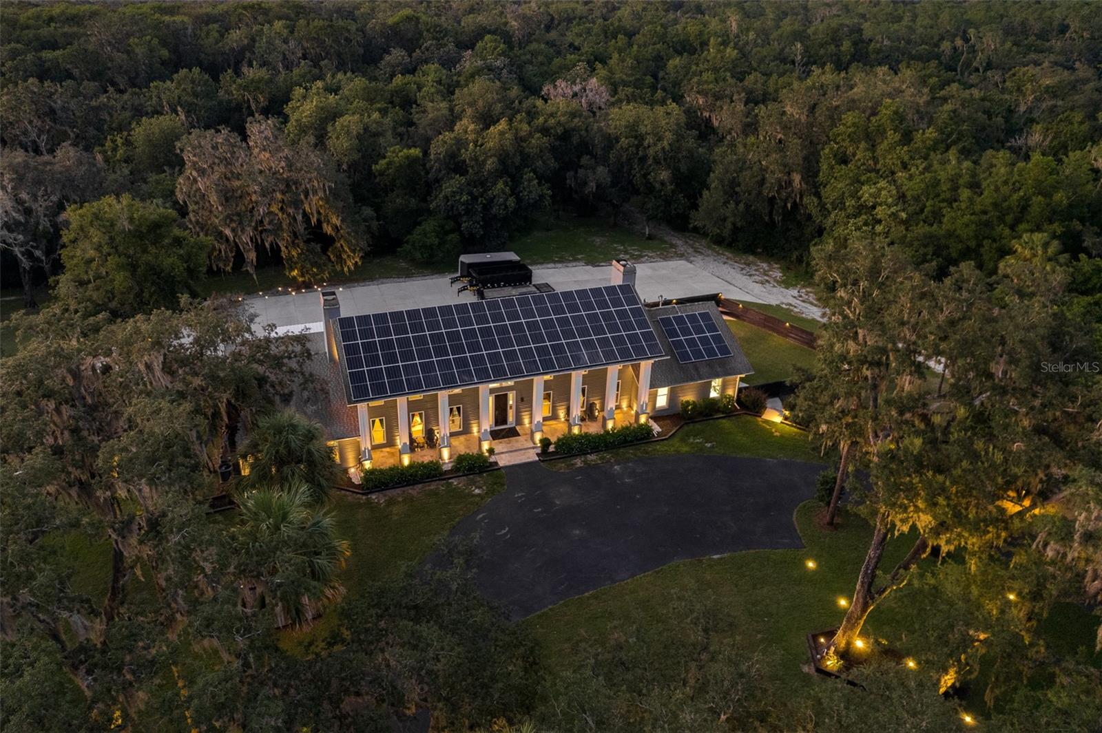 5124 LITHIA SPRINGS RD, LITHIA, FL, 33547