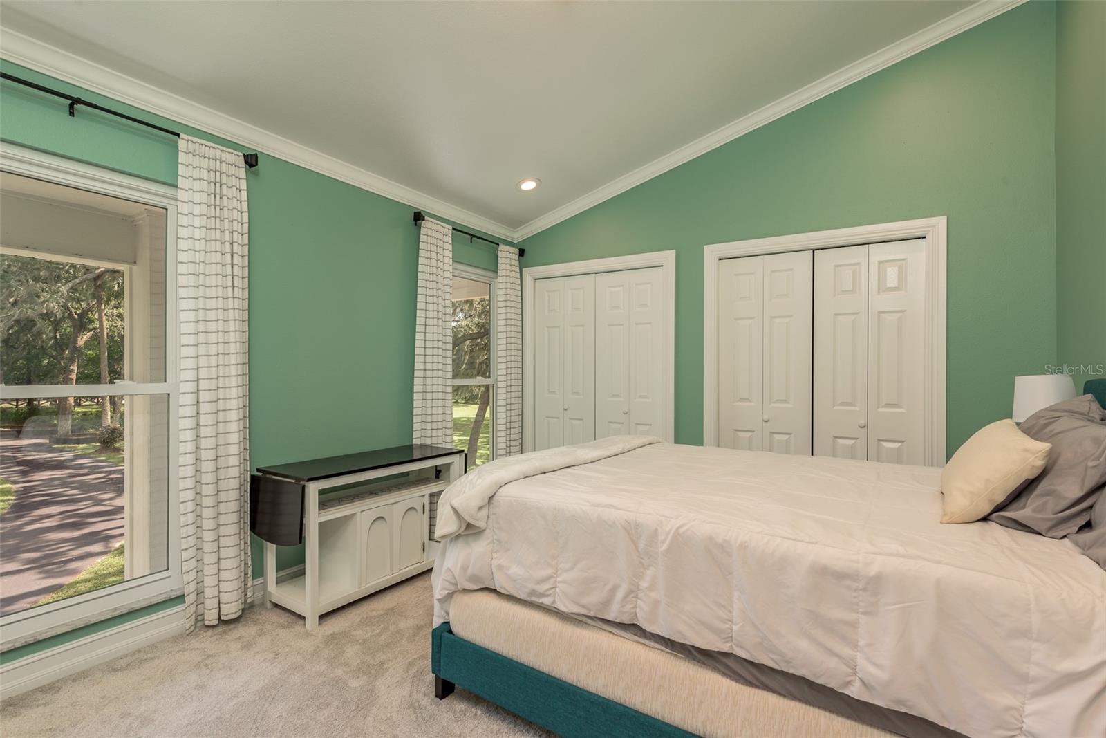 5124 LITHIA SPRINGS RD, LITHIA, FL, 33547