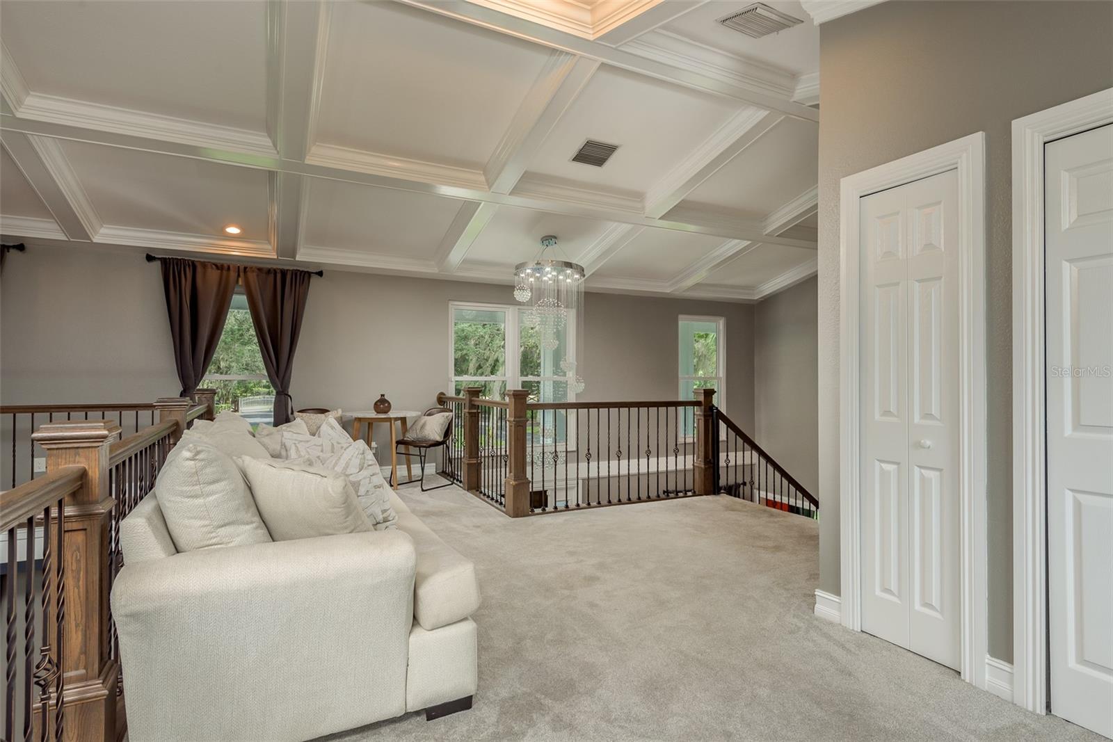 5124 LITHIA SPRINGS RD, LITHIA, FL, 33547