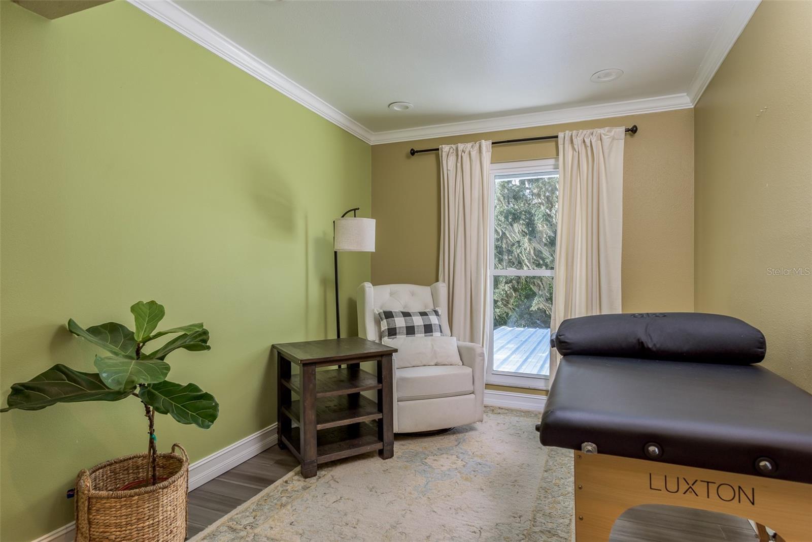 5124 LITHIA SPRINGS RD, LITHIA, FL, 33547
