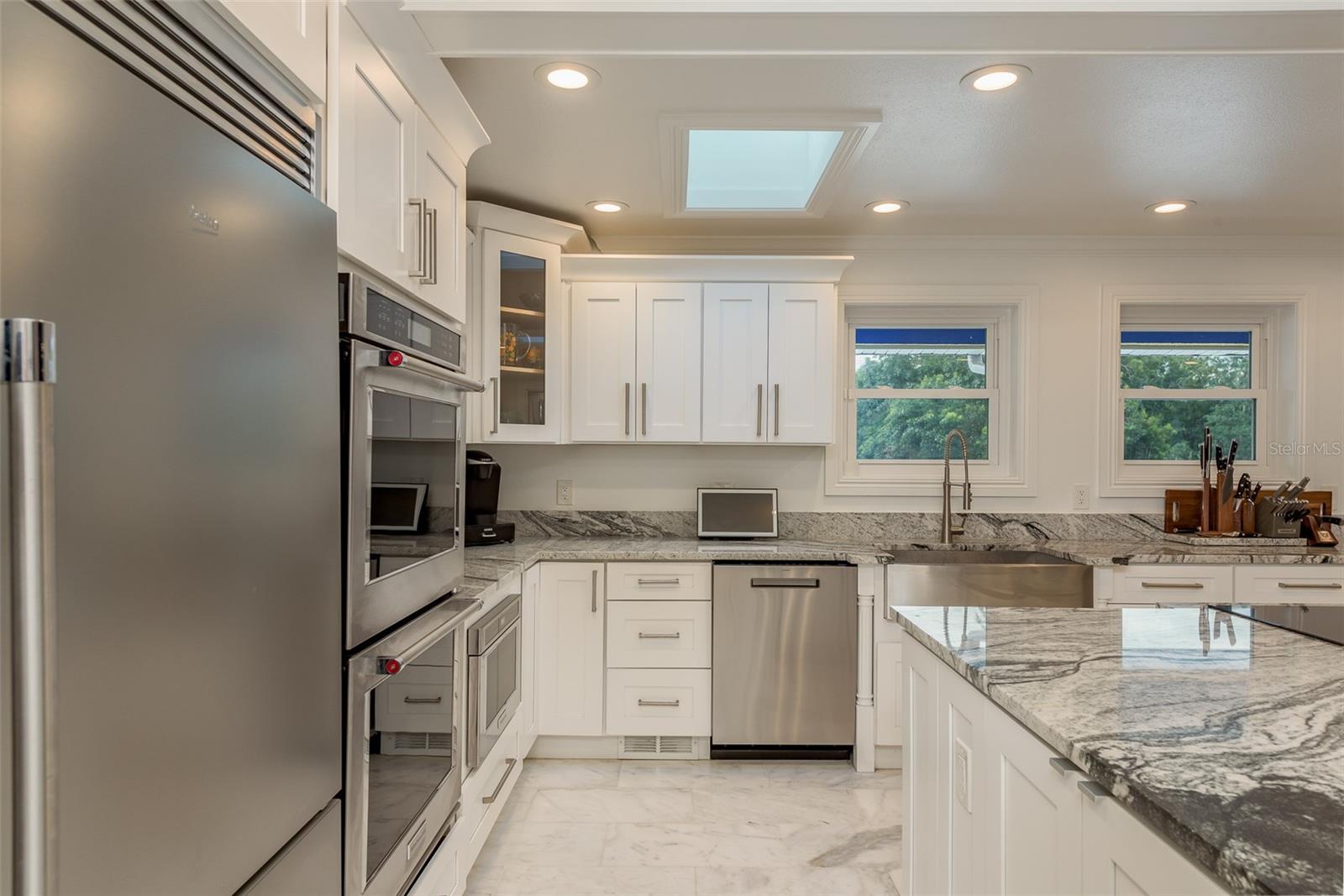 5124 LITHIA SPRINGS RD, LITHIA, FL, 33547