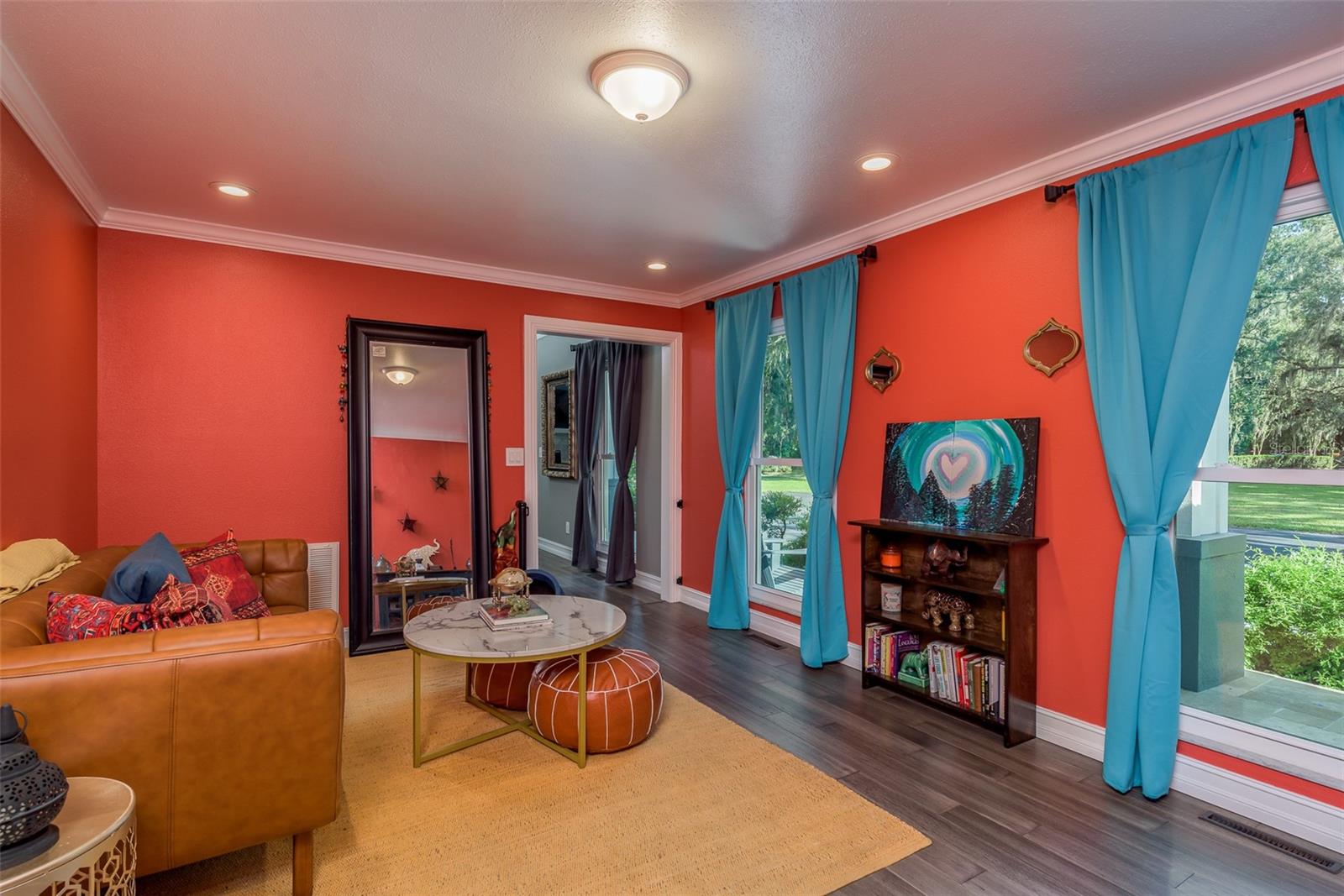 5124 LITHIA SPRINGS RD, LITHIA, FL, 33547