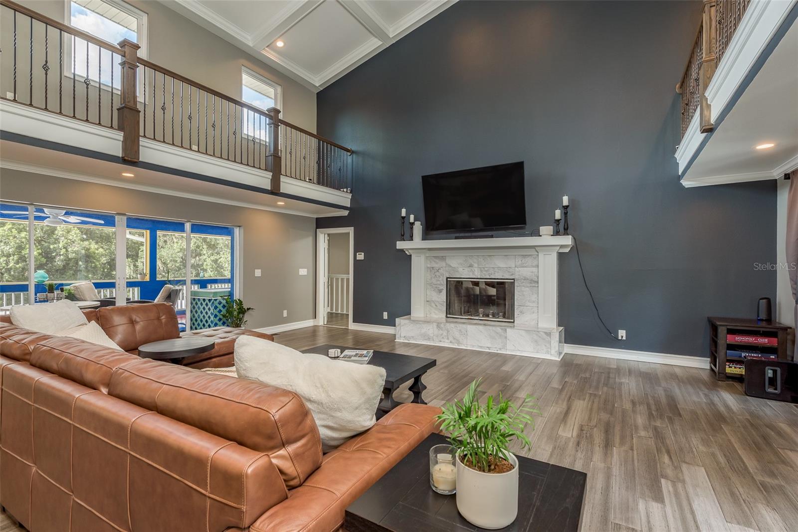 5124 LITHIA SPRINGS RD, LITHIA, FL, 33547