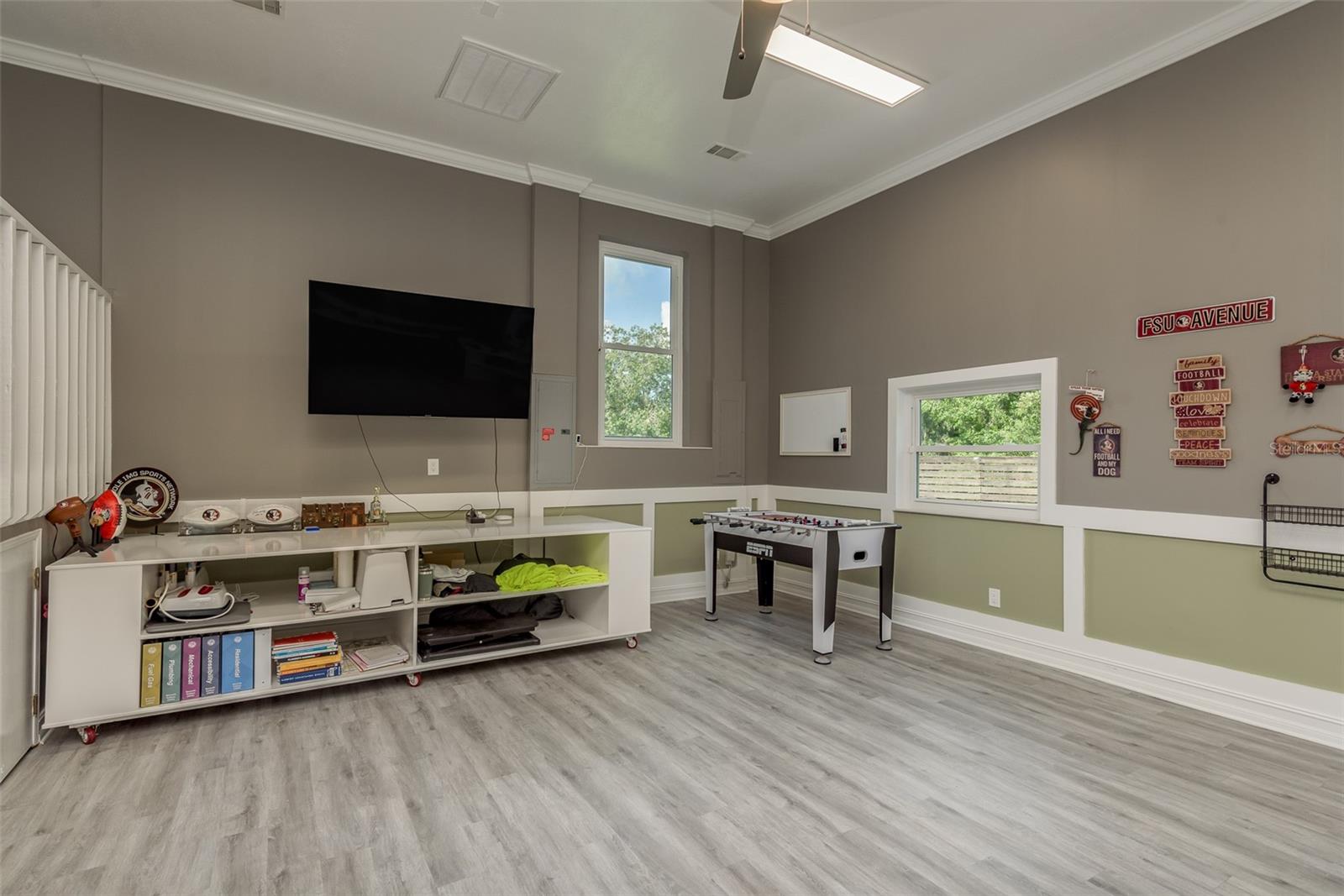 5124 LITHIA SPRINGS RD, LITHIA, FL, 33547