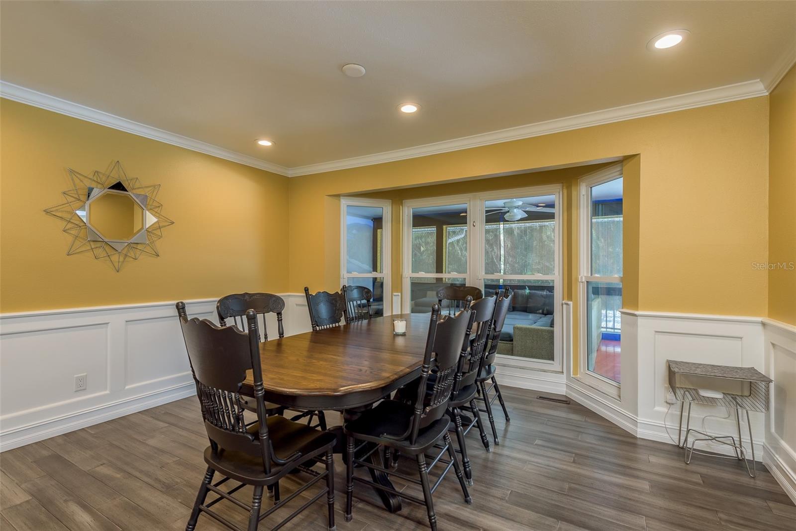 5124 LITHIA SPRINGS RD, LITHIA, FL, 33547