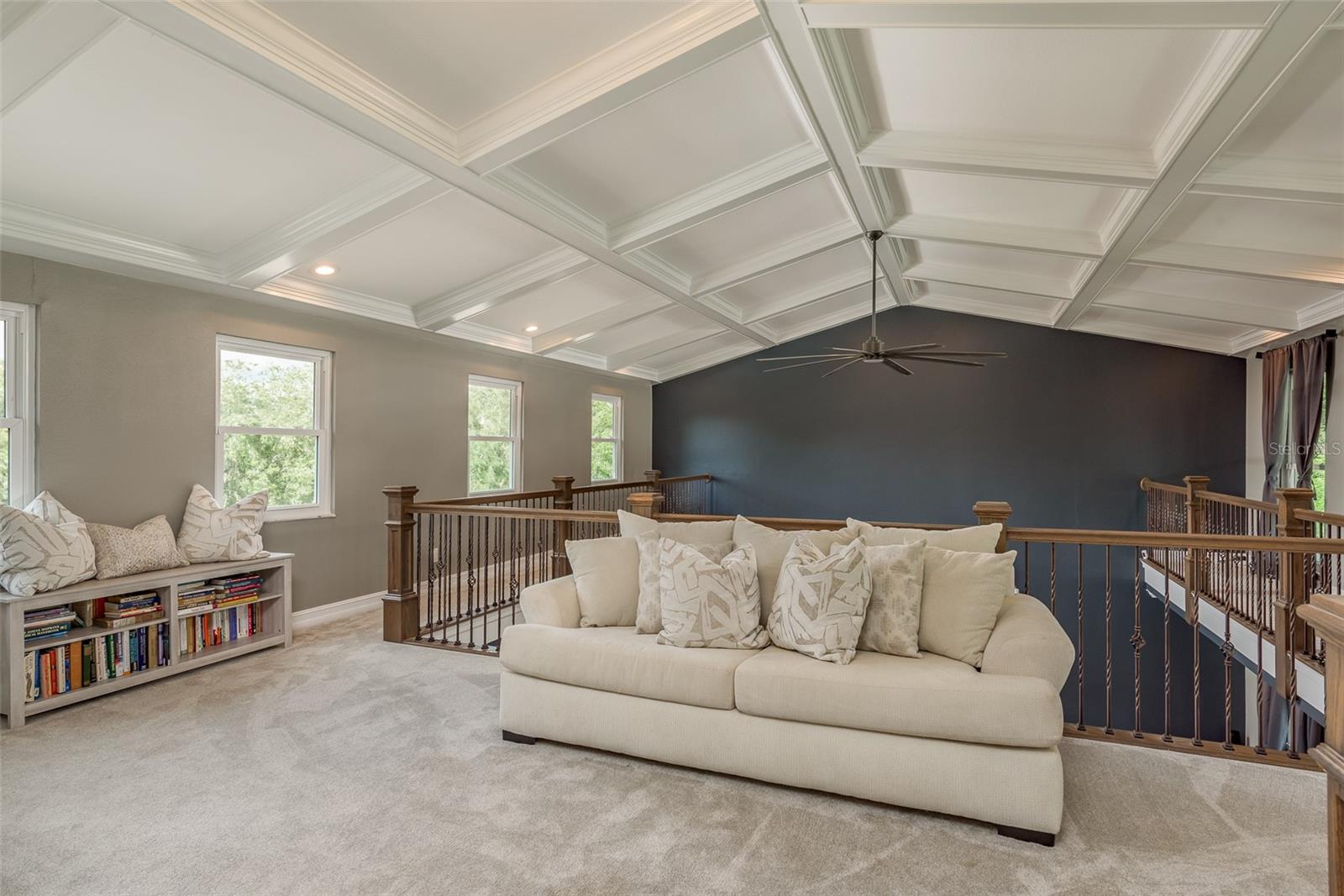 5124 LITHIA SPRINGS RD, LITHIA, FL, 33547