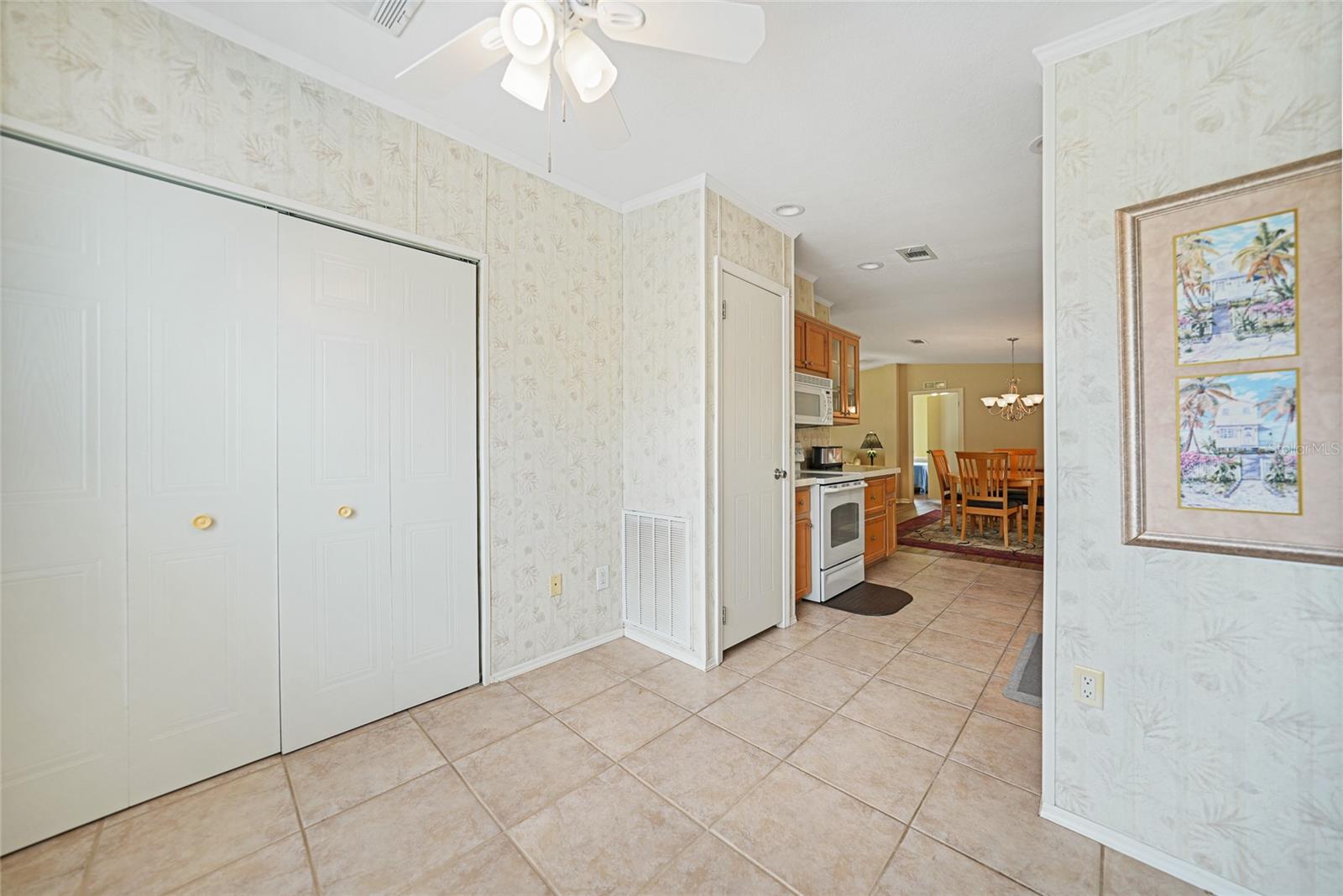 31 FREEMAN AVE, PUNTA GORDA, FL, 33950