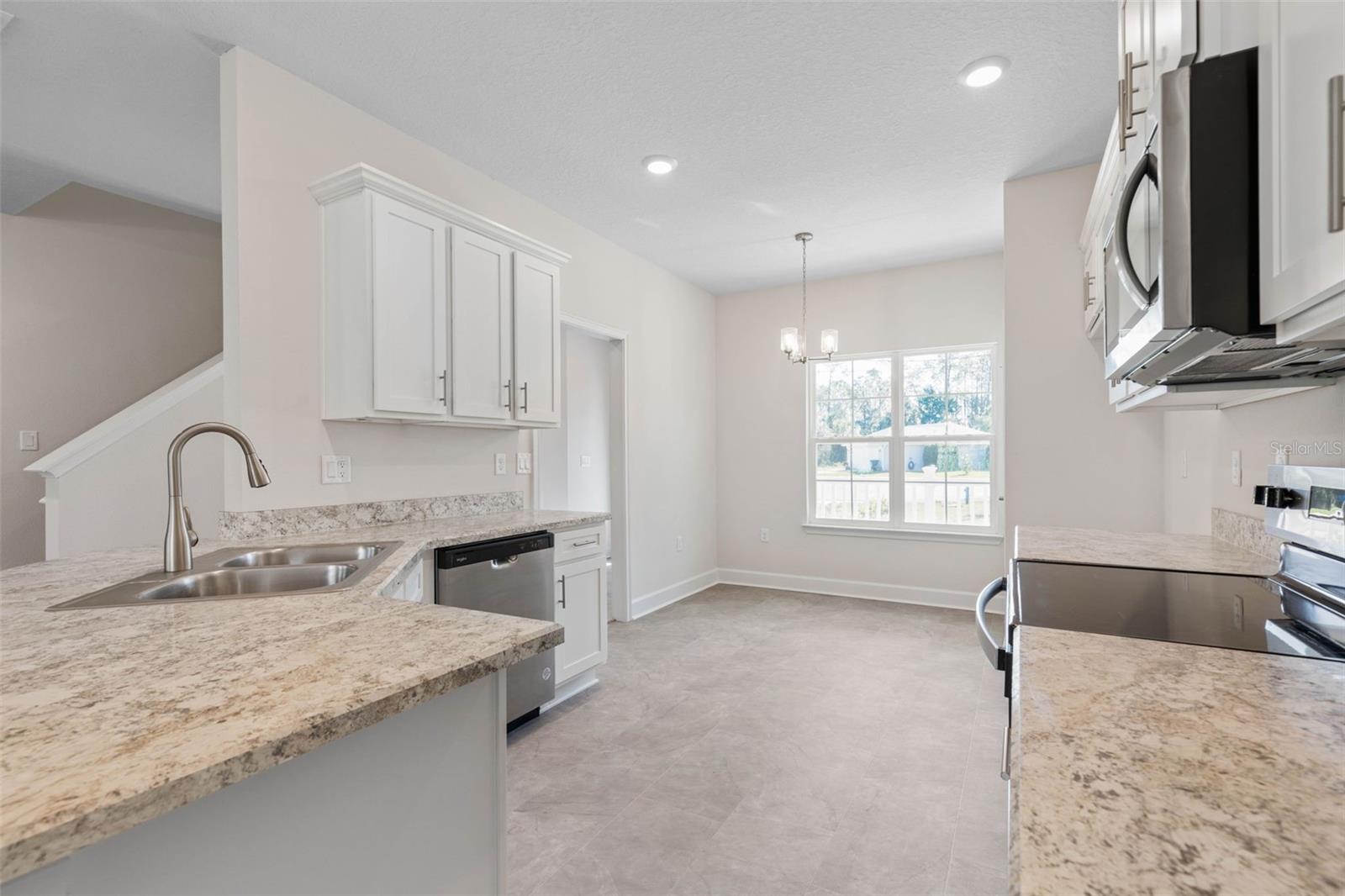 8 KAYDOT CT, PALM COAST, FL, 32164