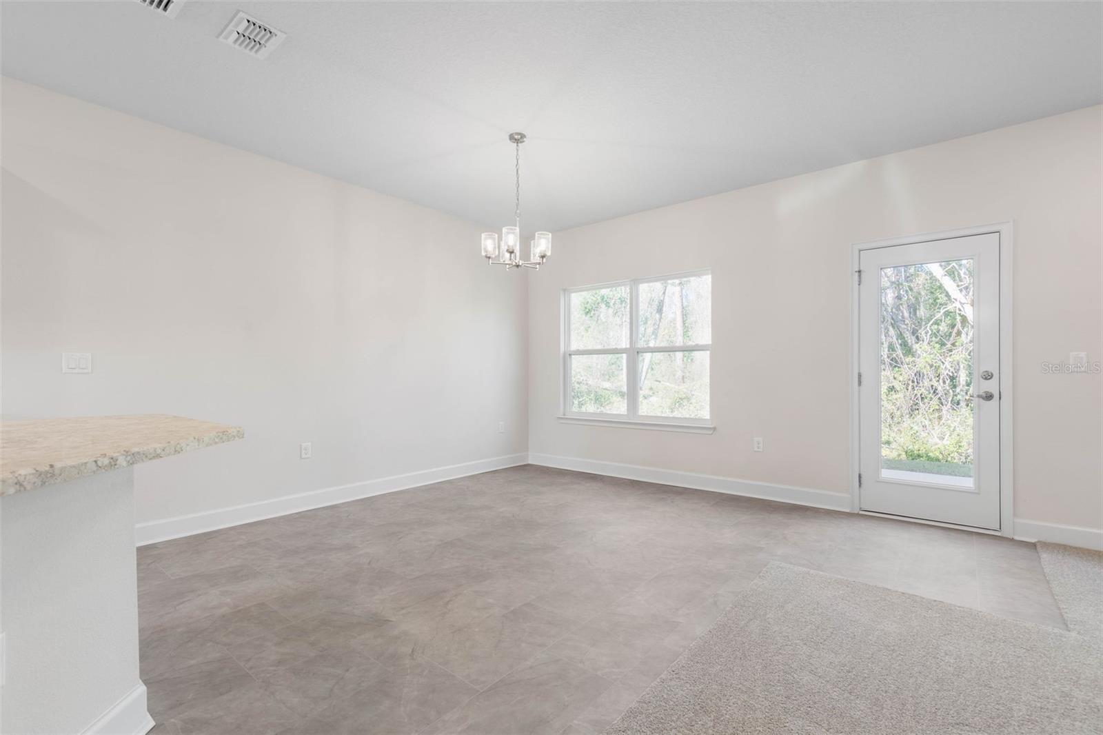 8 KAYDOT CT, PALM COAST, FL, 32164