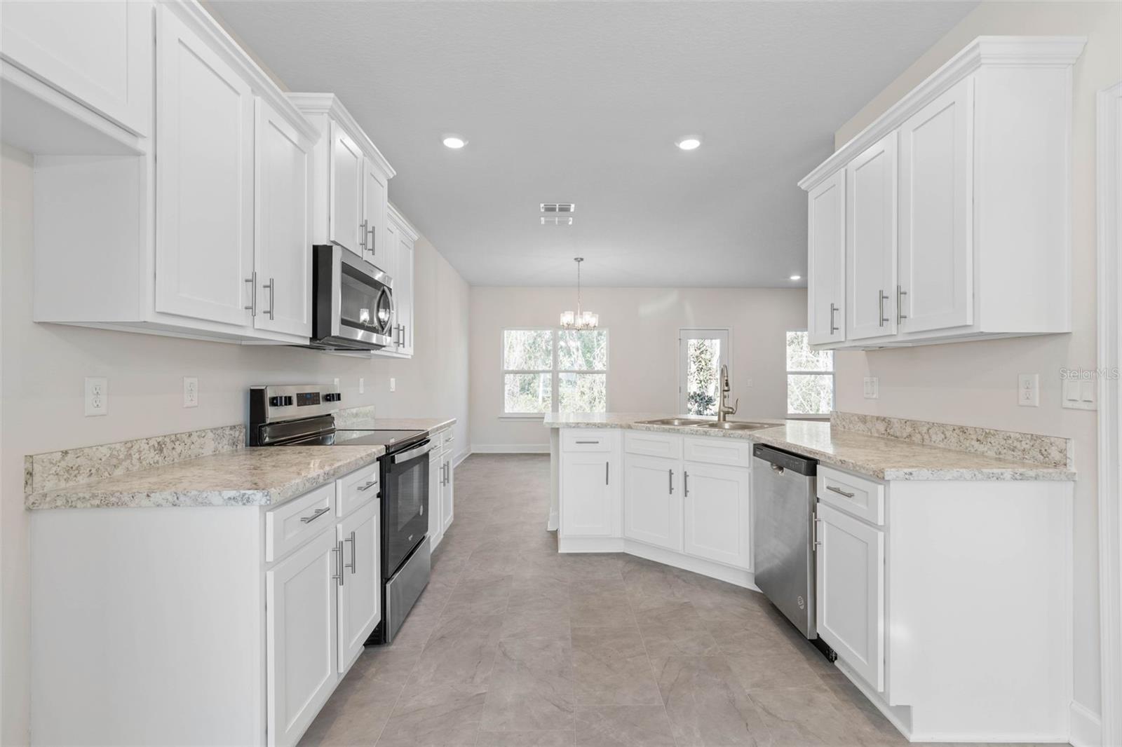 8 KAYDOT CT, PALM COAST, FL, 32164