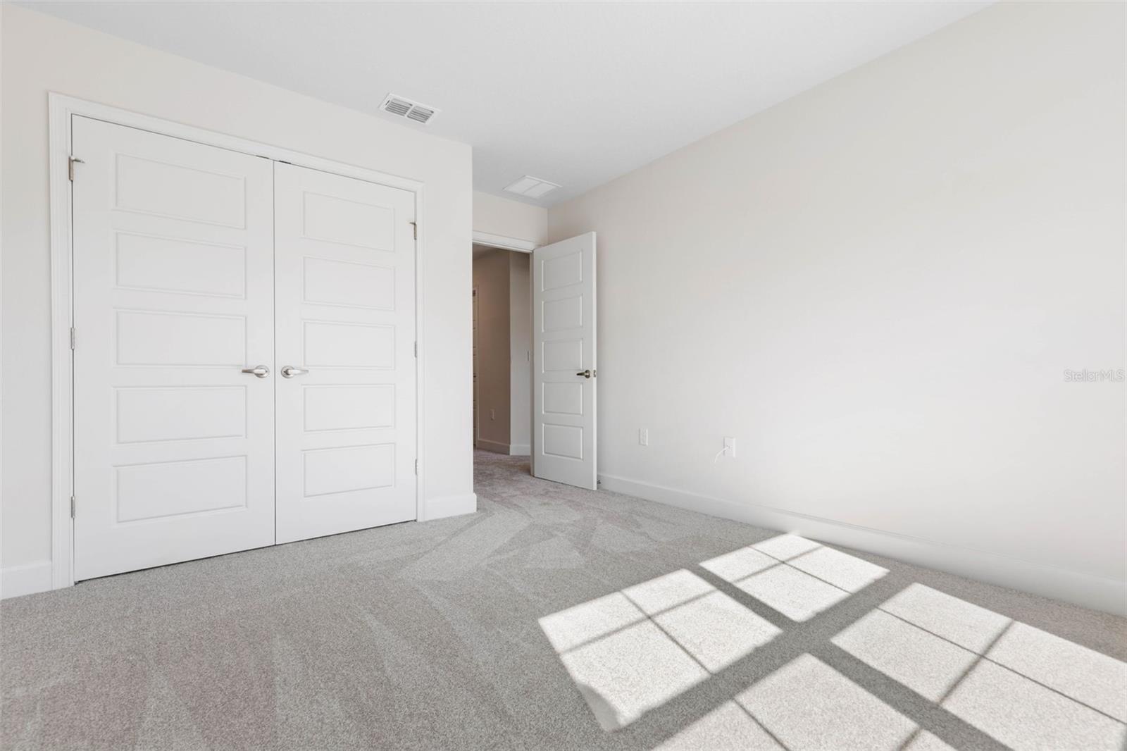 8 KAYDOT CT, PALM COAST, FL, 32164