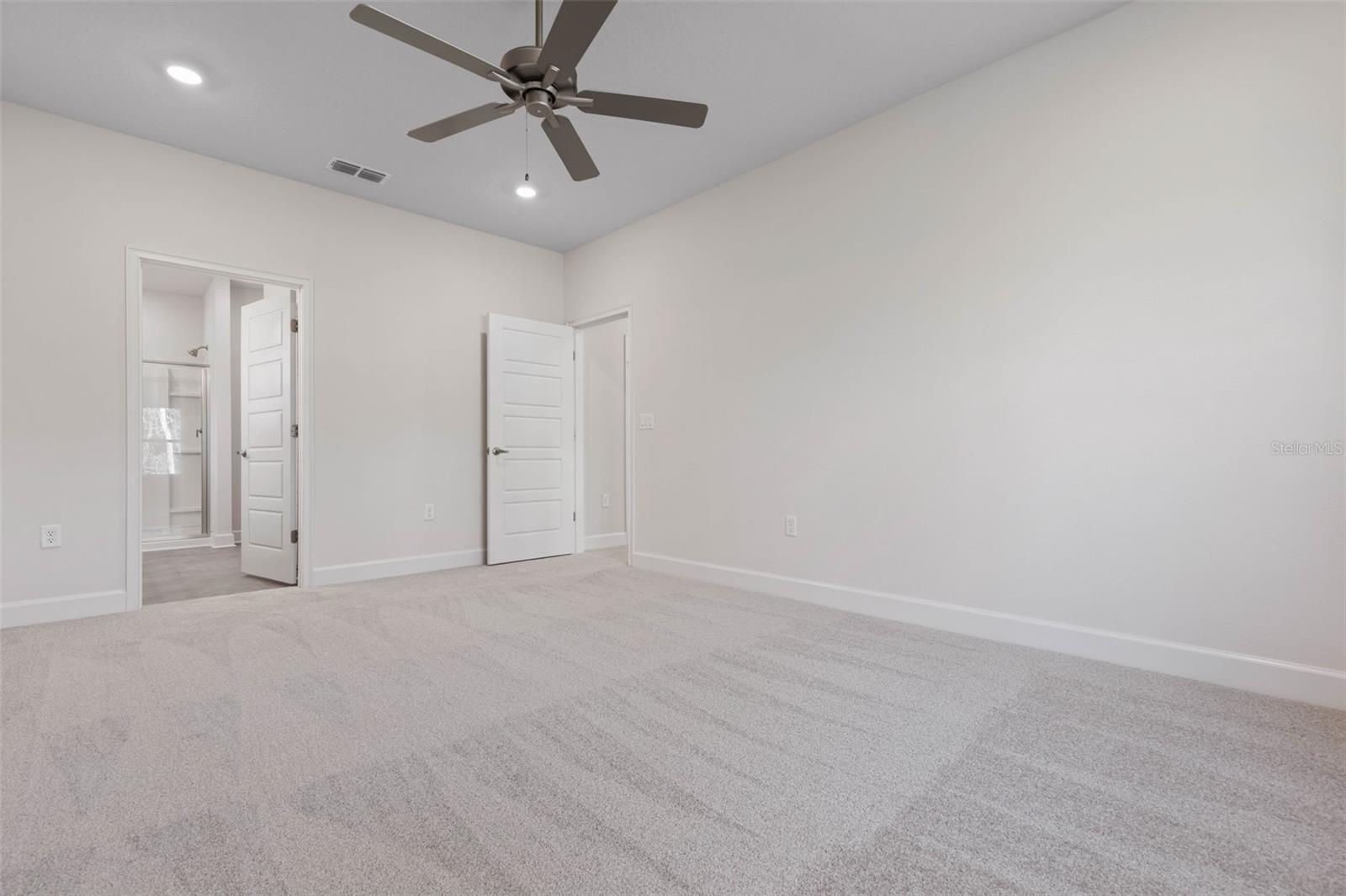 8 KAYDOT CT, PALM COAST, FL, 32164