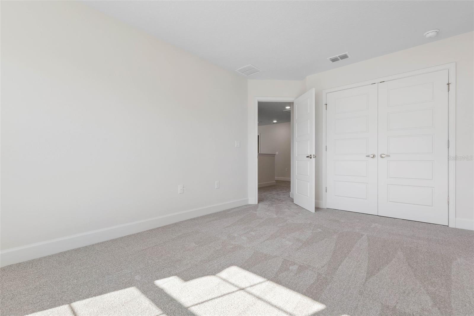 8 KAYDOT CT, PALM COAST, FL, 32164