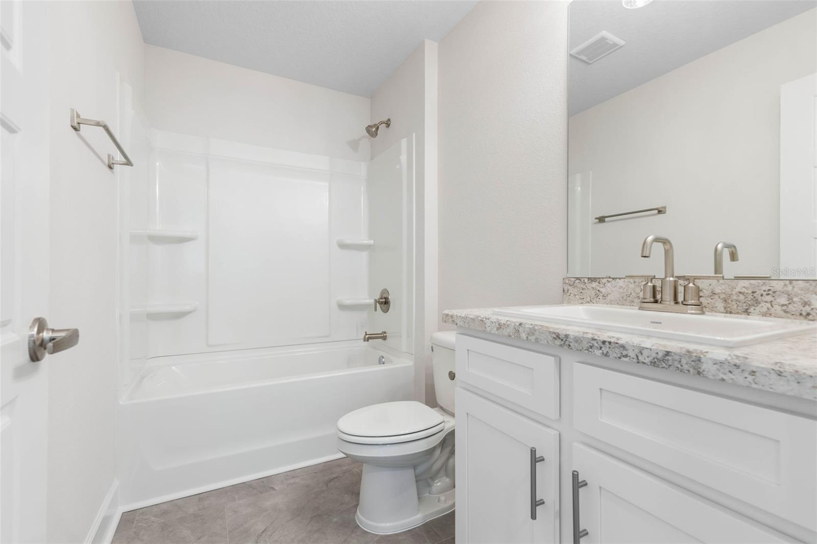 8 KAYDOT CT, PALM COAST, FL, 32164