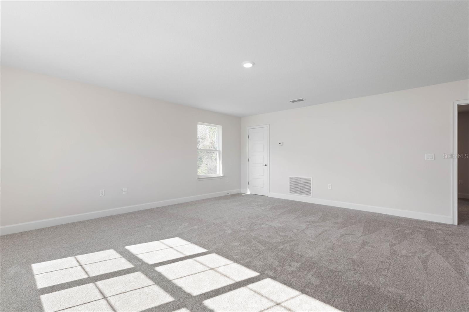 8 KAYDOT CT, PALM COAST, FL, 32164