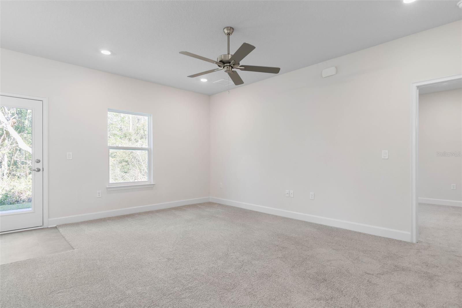 8 KAYDOT CT, PALM COAST, FL, 32164