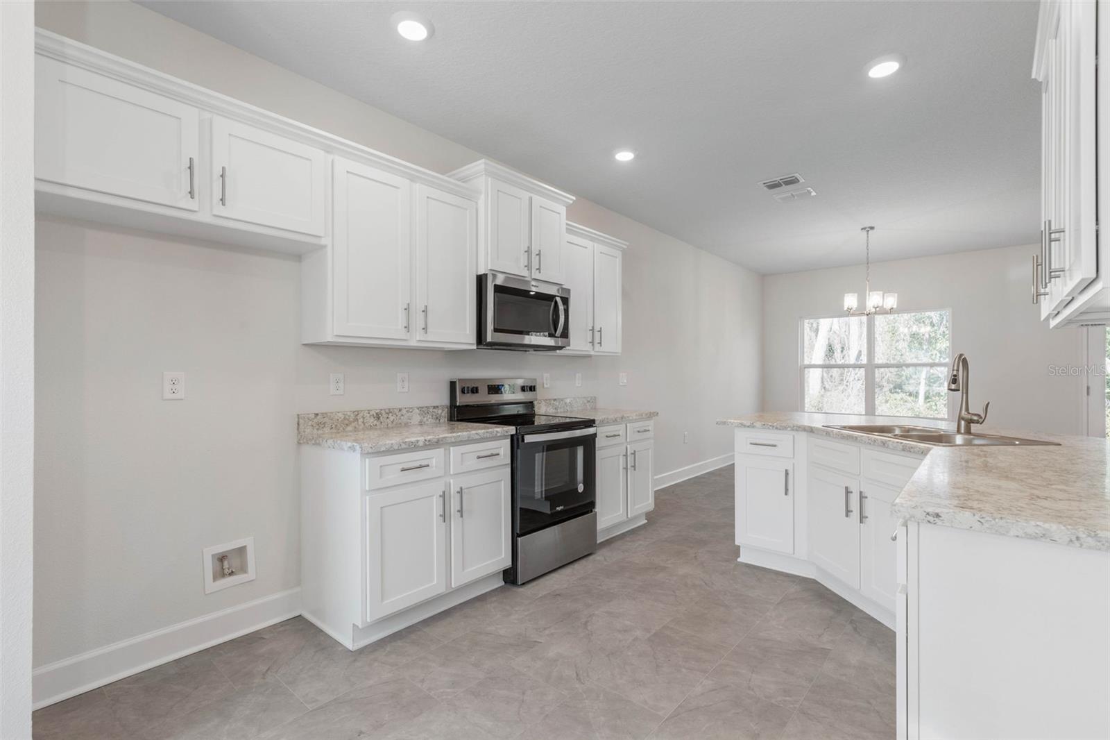 8 KAYDOT CT, PALM COAST, FL, 32164